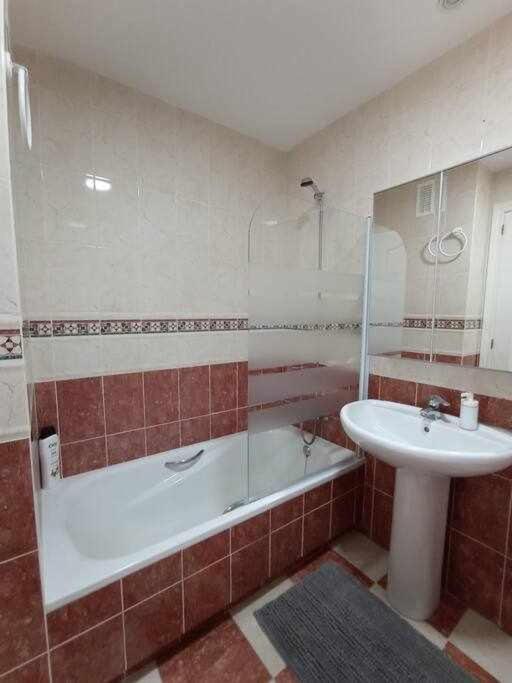 1 Con Garaje Puerto Apartamento Estepona