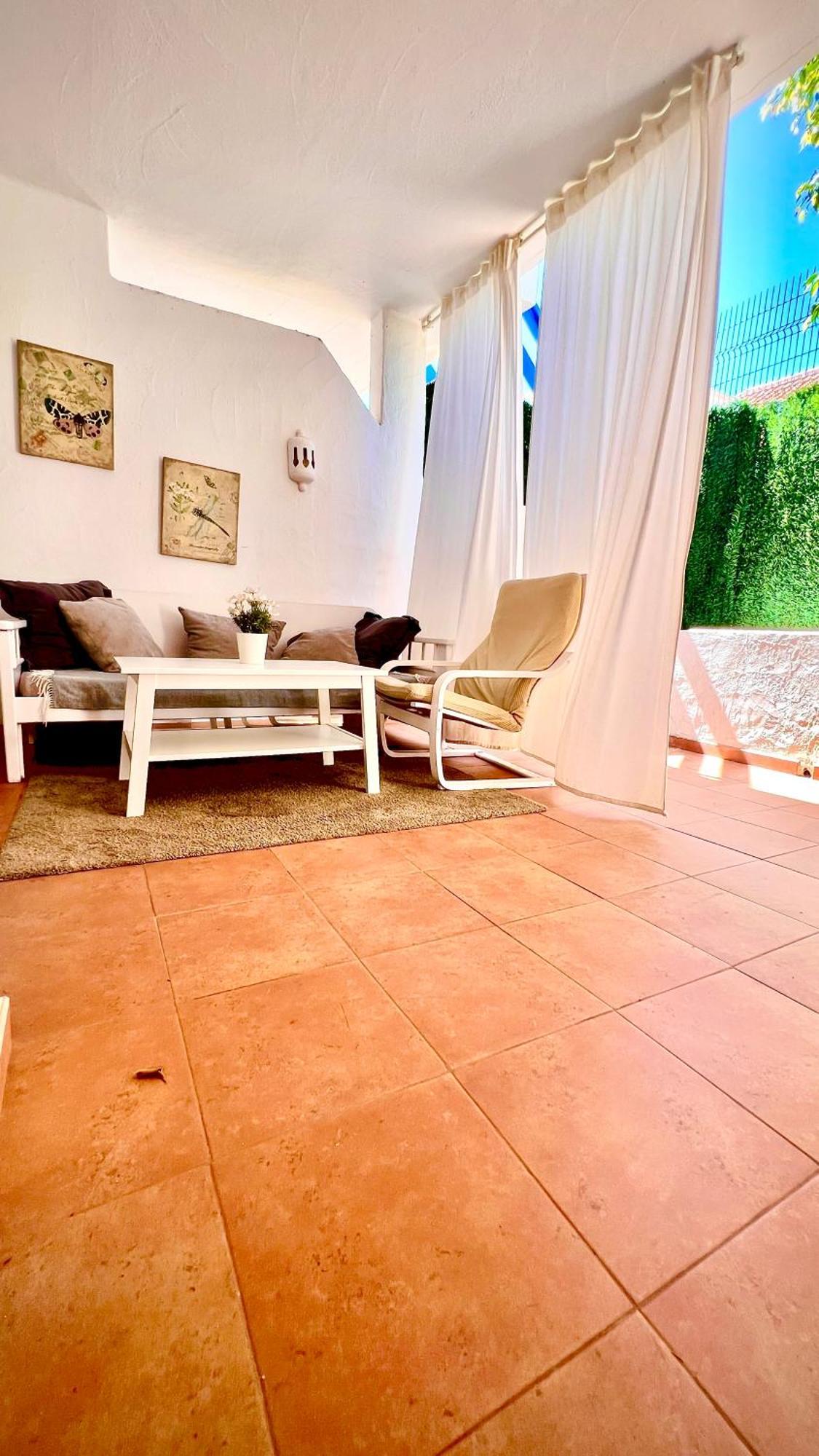 Apartamento Cozy Two Bed Apartment. Costa Adeje (Tenerife)