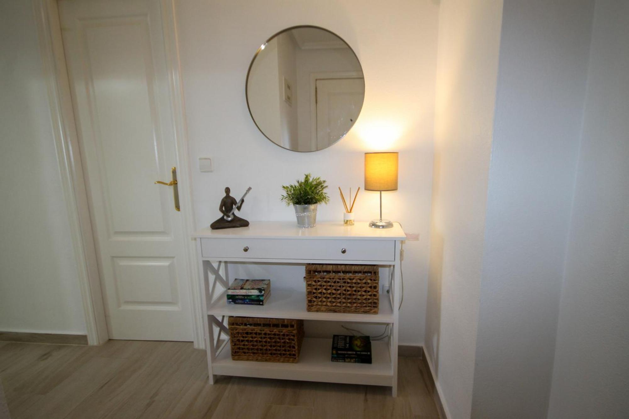 Apartamento Luxury 2 Bed, 2 Bath With Sea View, Heating And New Bathrooms.