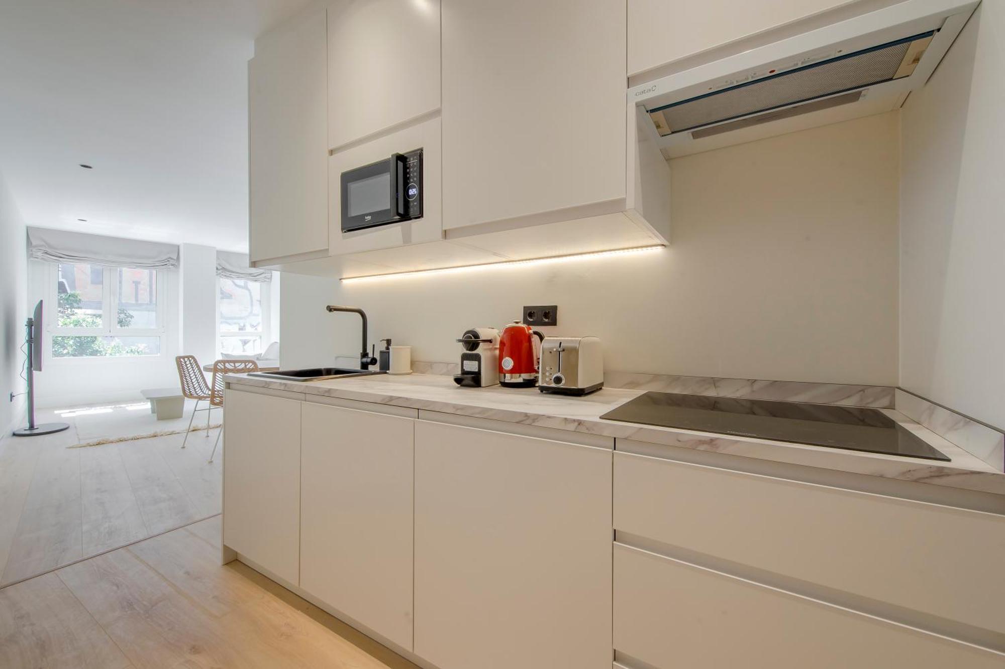 Malasana Calida 4, Ven A San Bernardo 20 E3 Apartamento