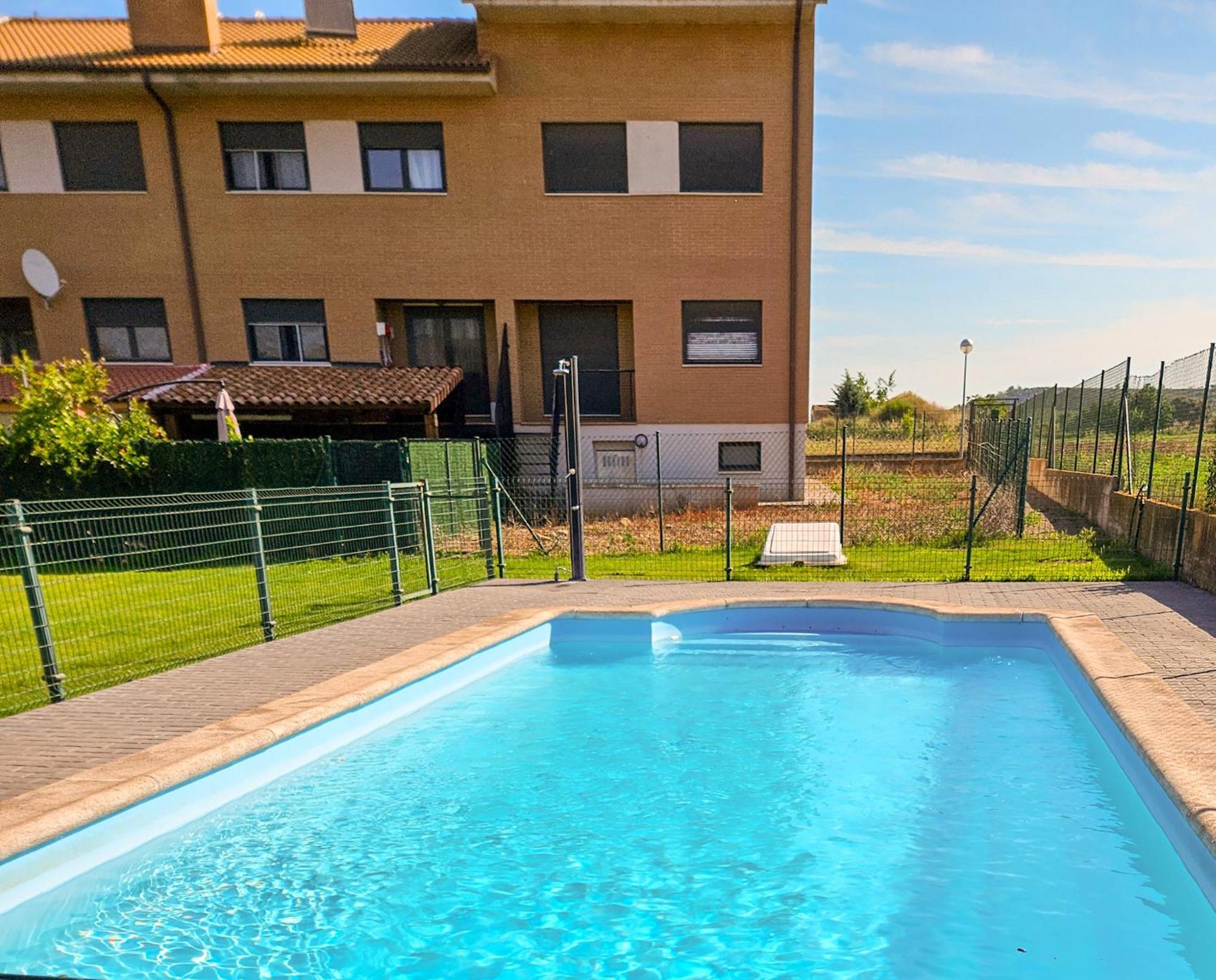 Casa Entre Vinas, Jardin Privado Y Piscina