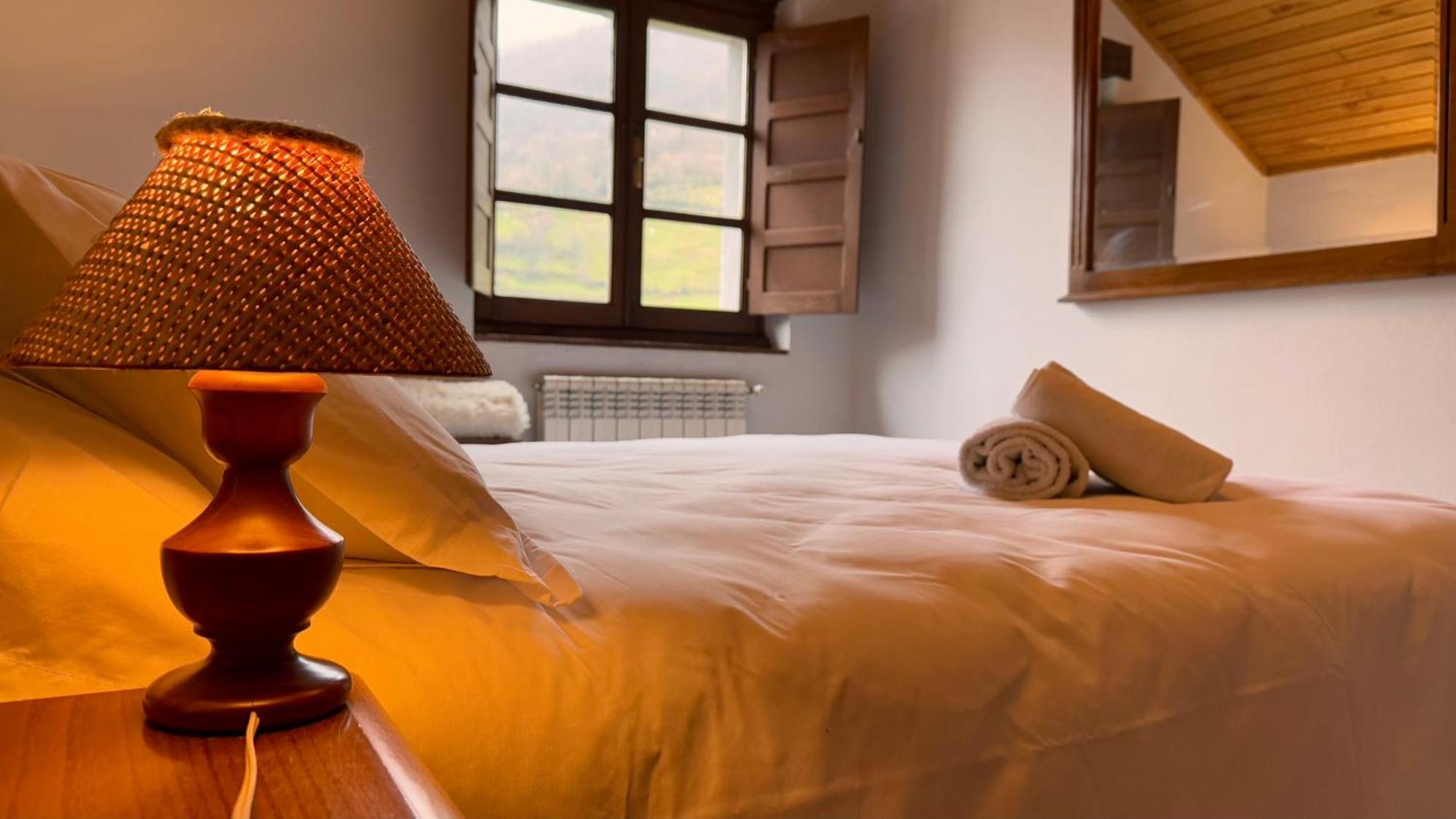 Guest house Y Casas De Aldea La Pornacal