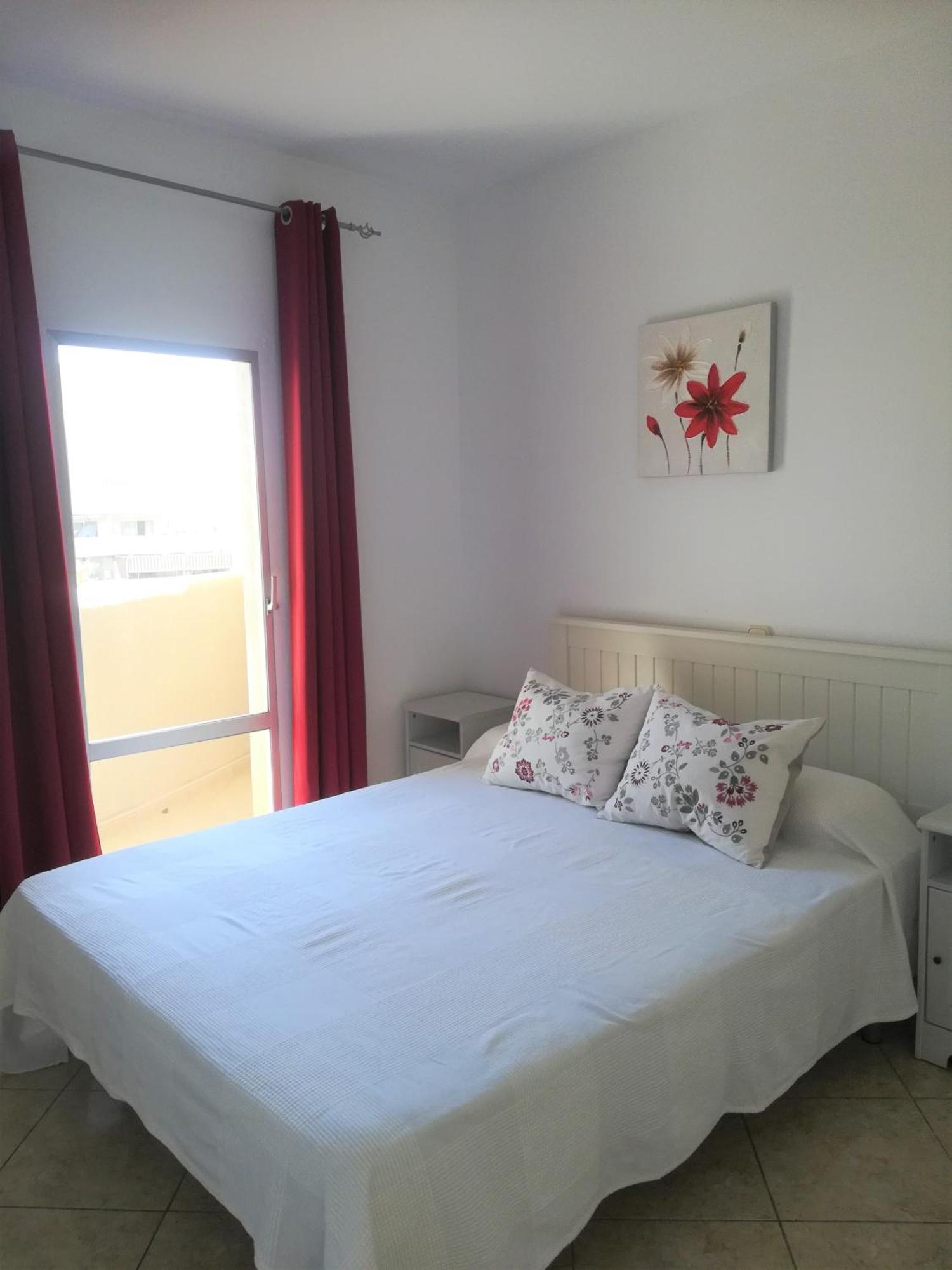 Benal Beach Holidays Apartment *