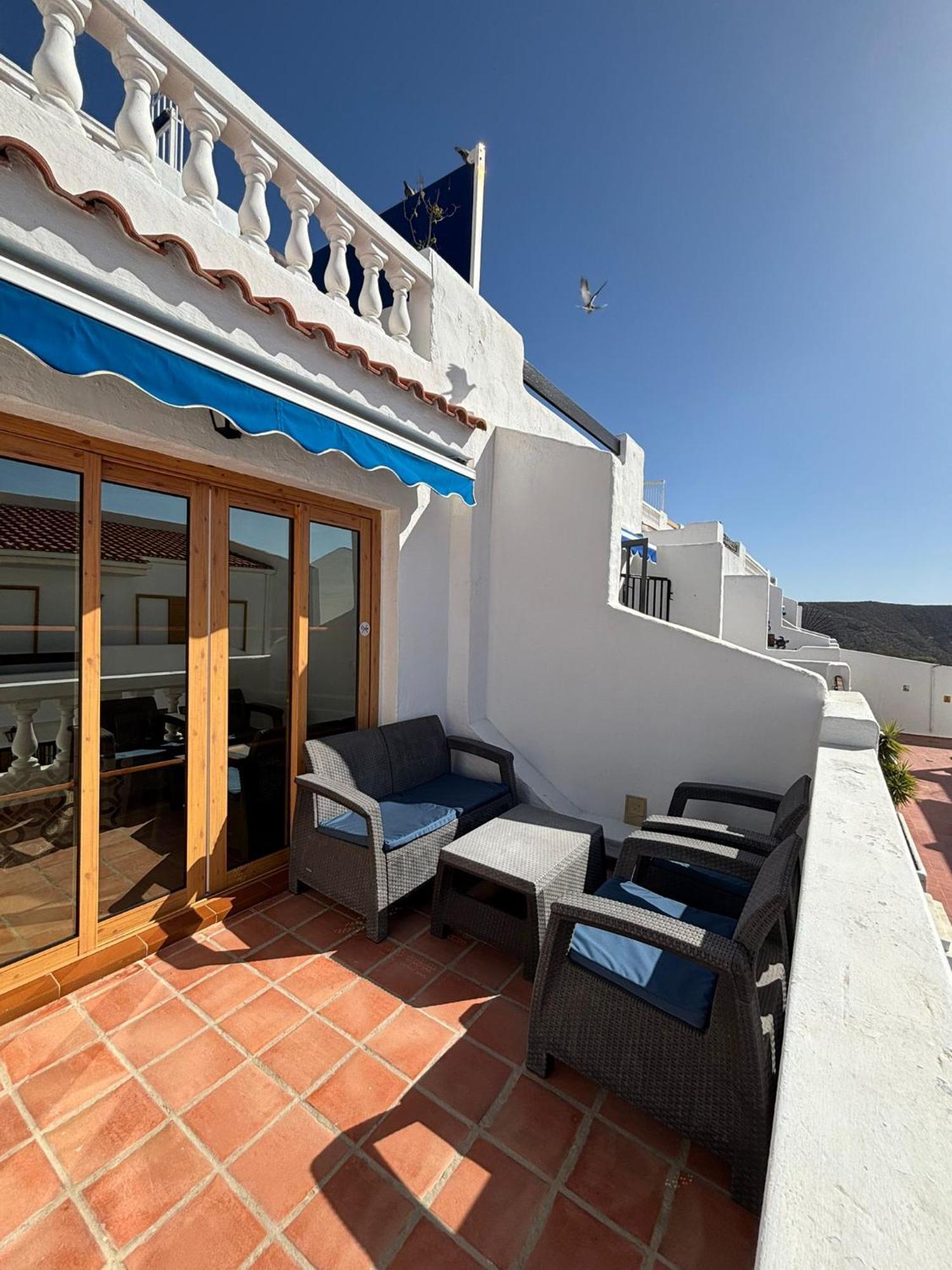 Apartamento Cristianos Studio, Modern, Spacious, Pool,wifi Arona (Tenerife)