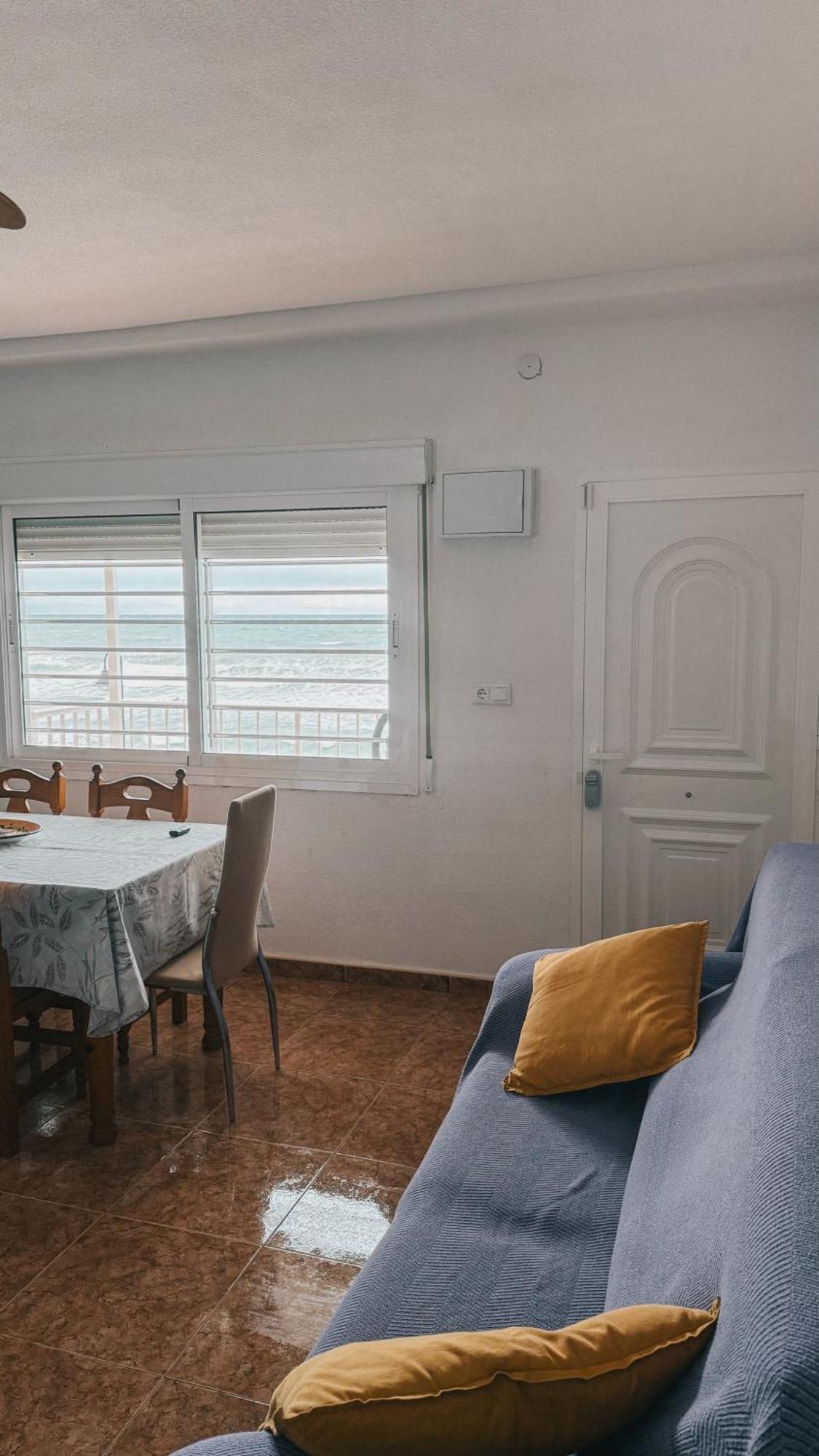 En Primera Linea De Mar. Apartment Murcia