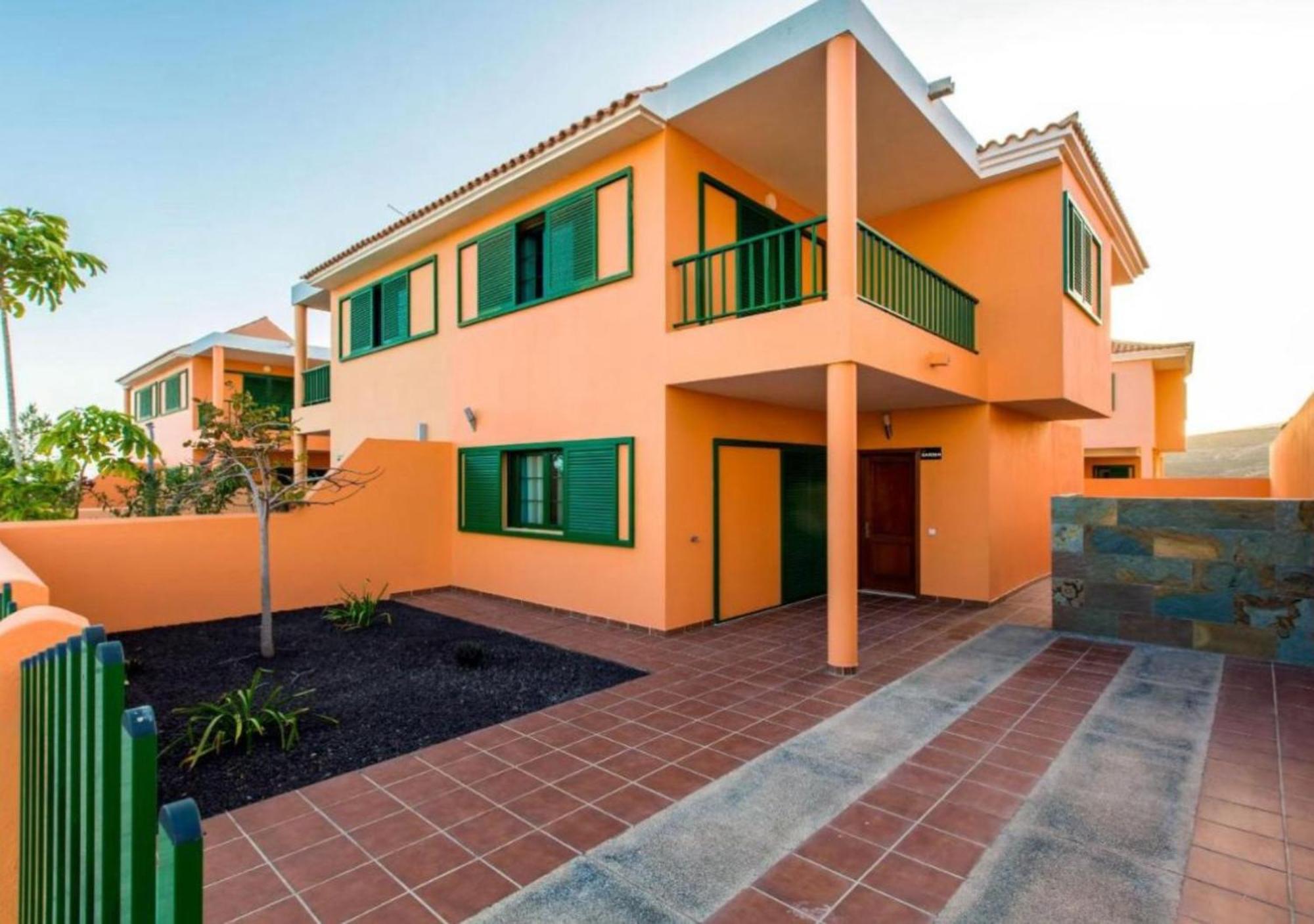 Garden Villa *