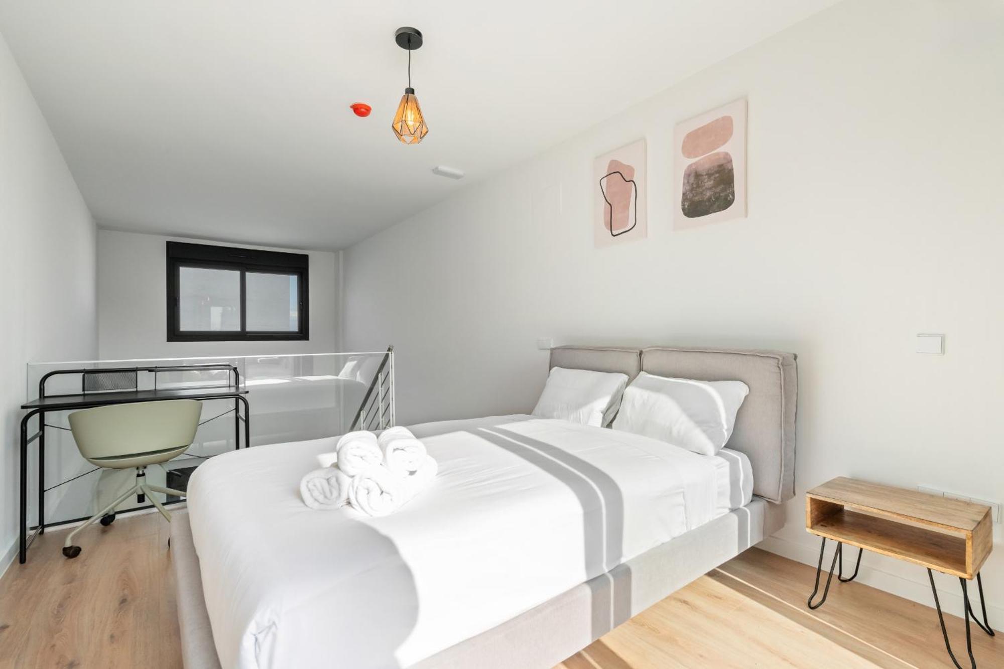 Apartamento Atico Duplex Con Piscina Y Parking Incluido Alquiler Temporal *