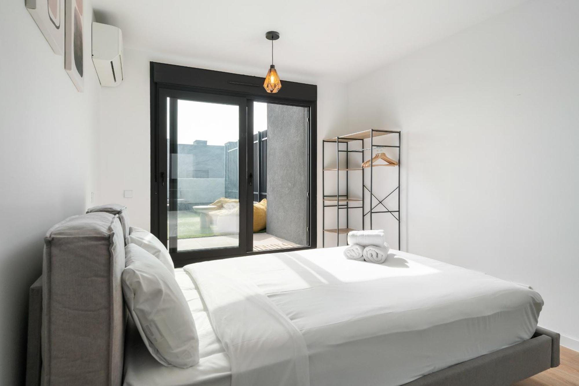 Atico Duplex Con Piscina Y Parking Incluido Alquiler Temporal