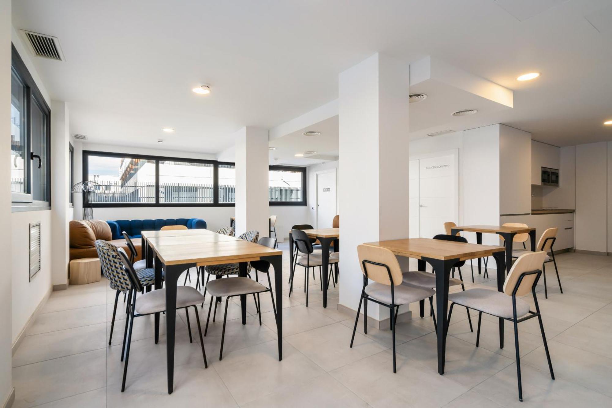 Apartamento Atico Duplex Con Piscina Y Parking Incluido Alquiler Temporal