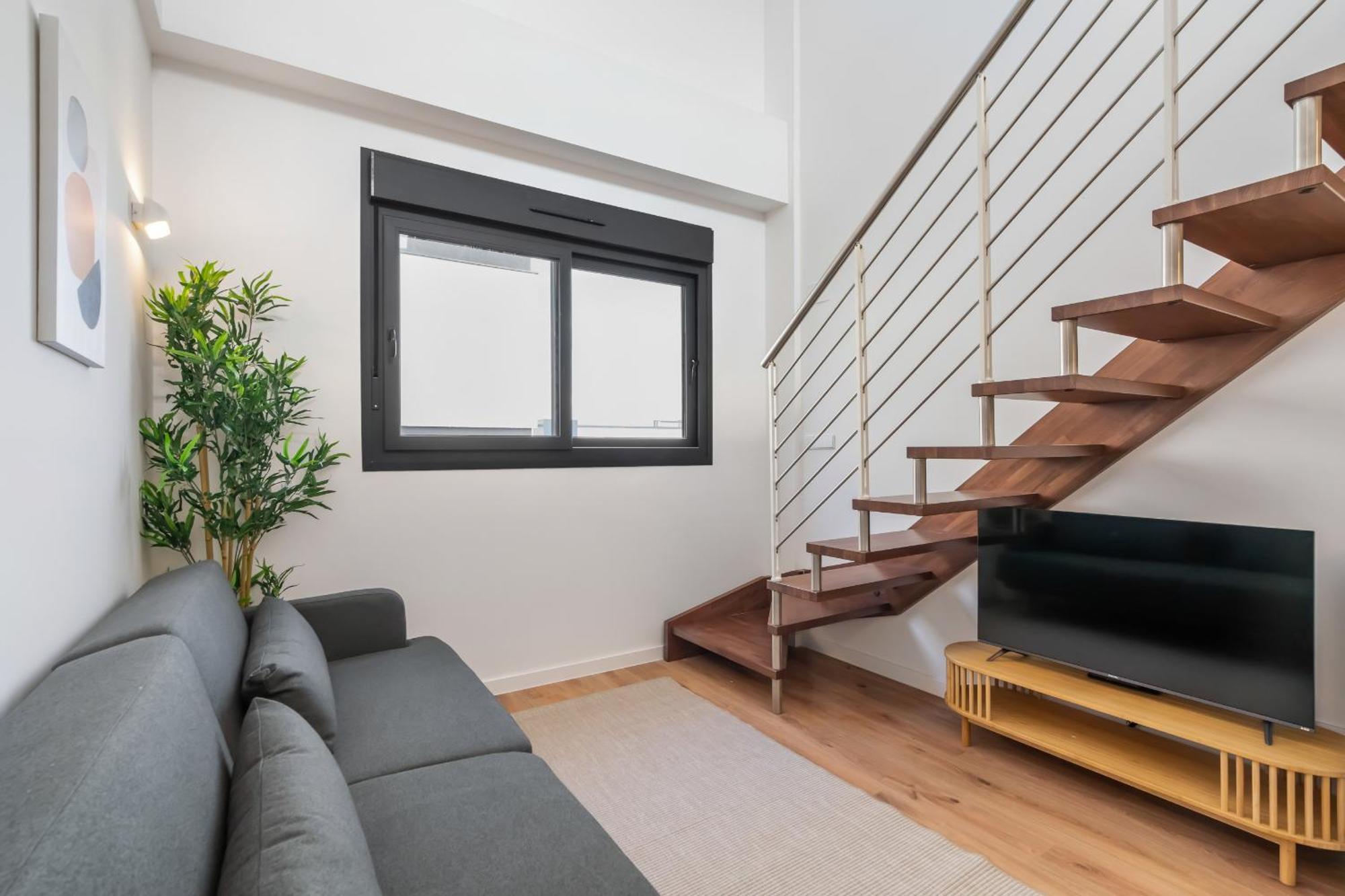 Atico Duplex Con Piscina Y Parking Incluido Alquiler Temporal Apartamento *