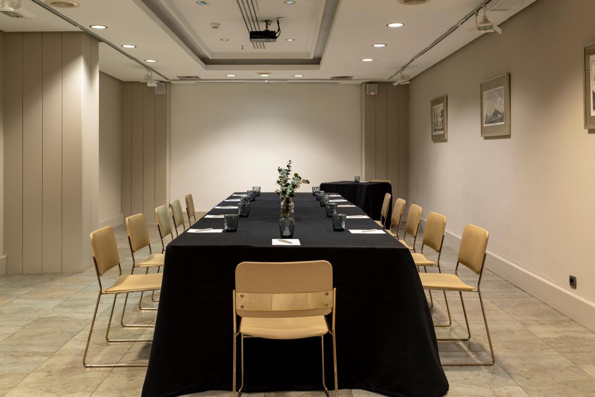 Hotel Intelier Rosa 4*