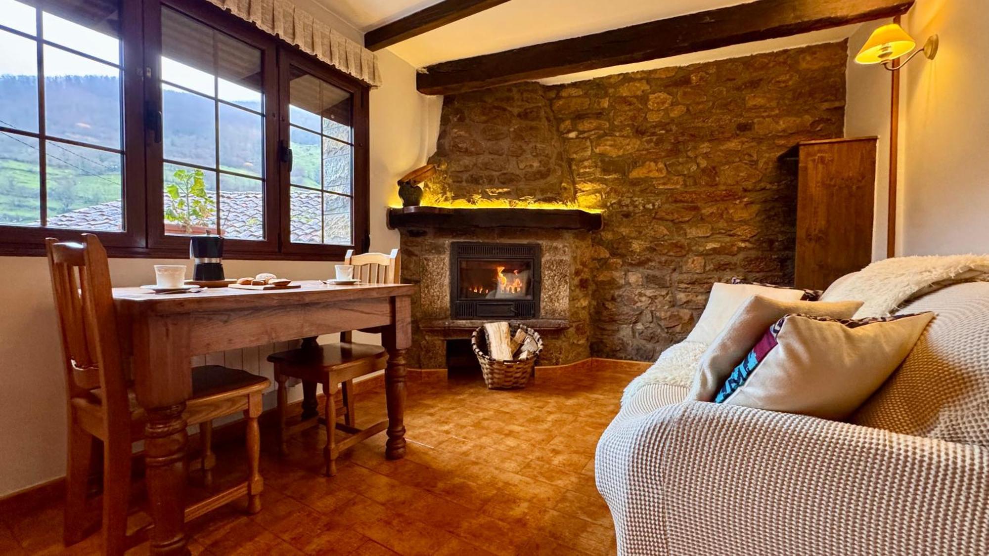 Guest house Y Casas De Aldea La Pornacal
