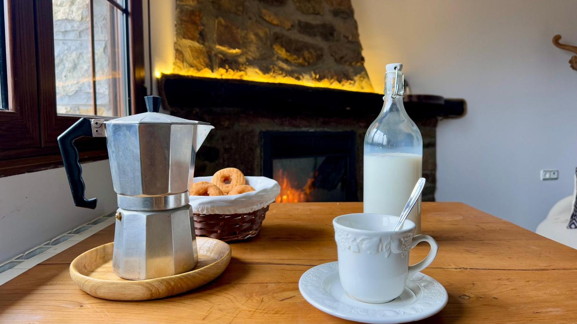Guest house Y Casas De Aldea La Pornacal