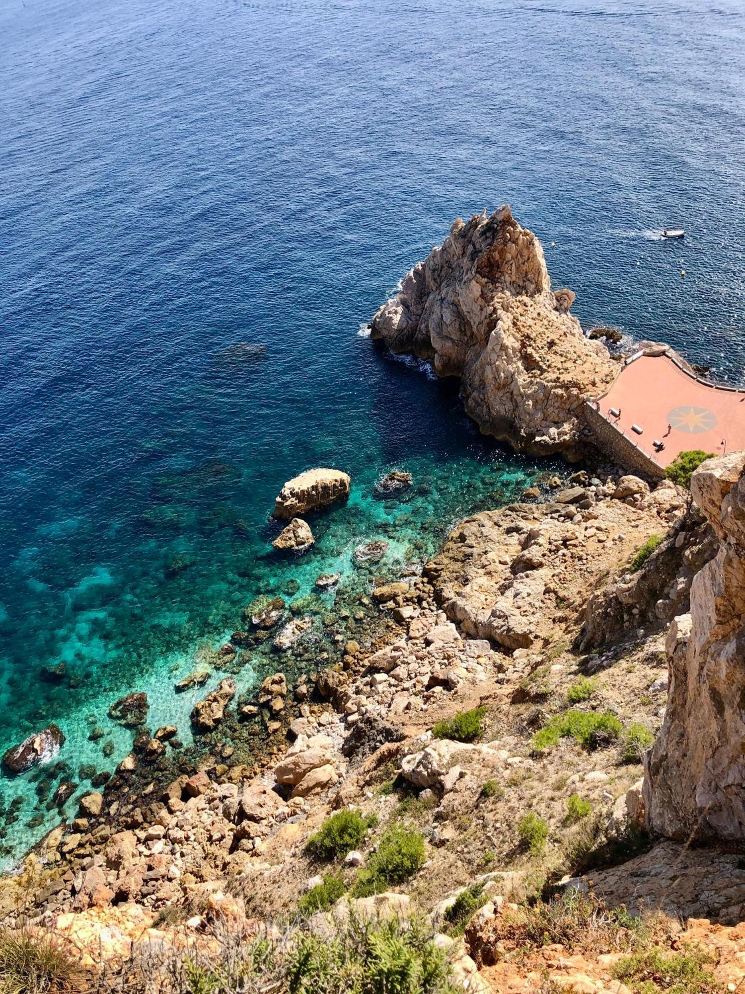 Atico Grecia Apartamento