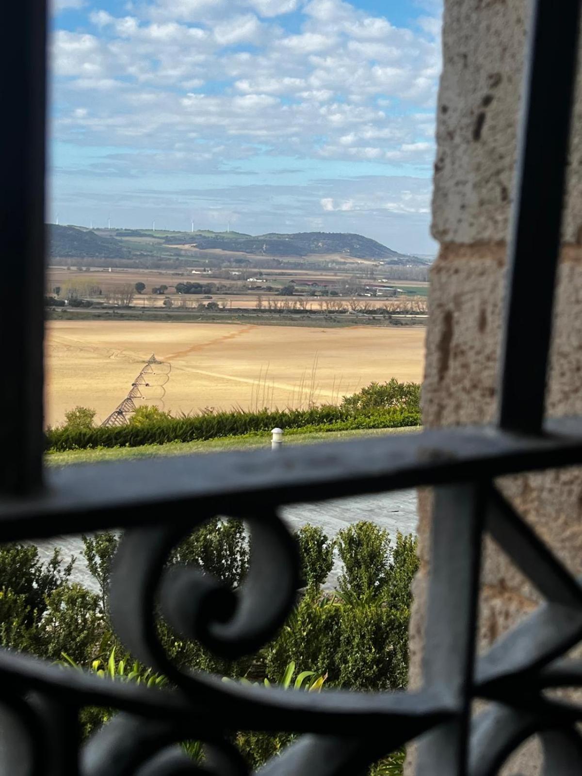 Castillo De Monte La Reina Real & Bodega Hotel Toro