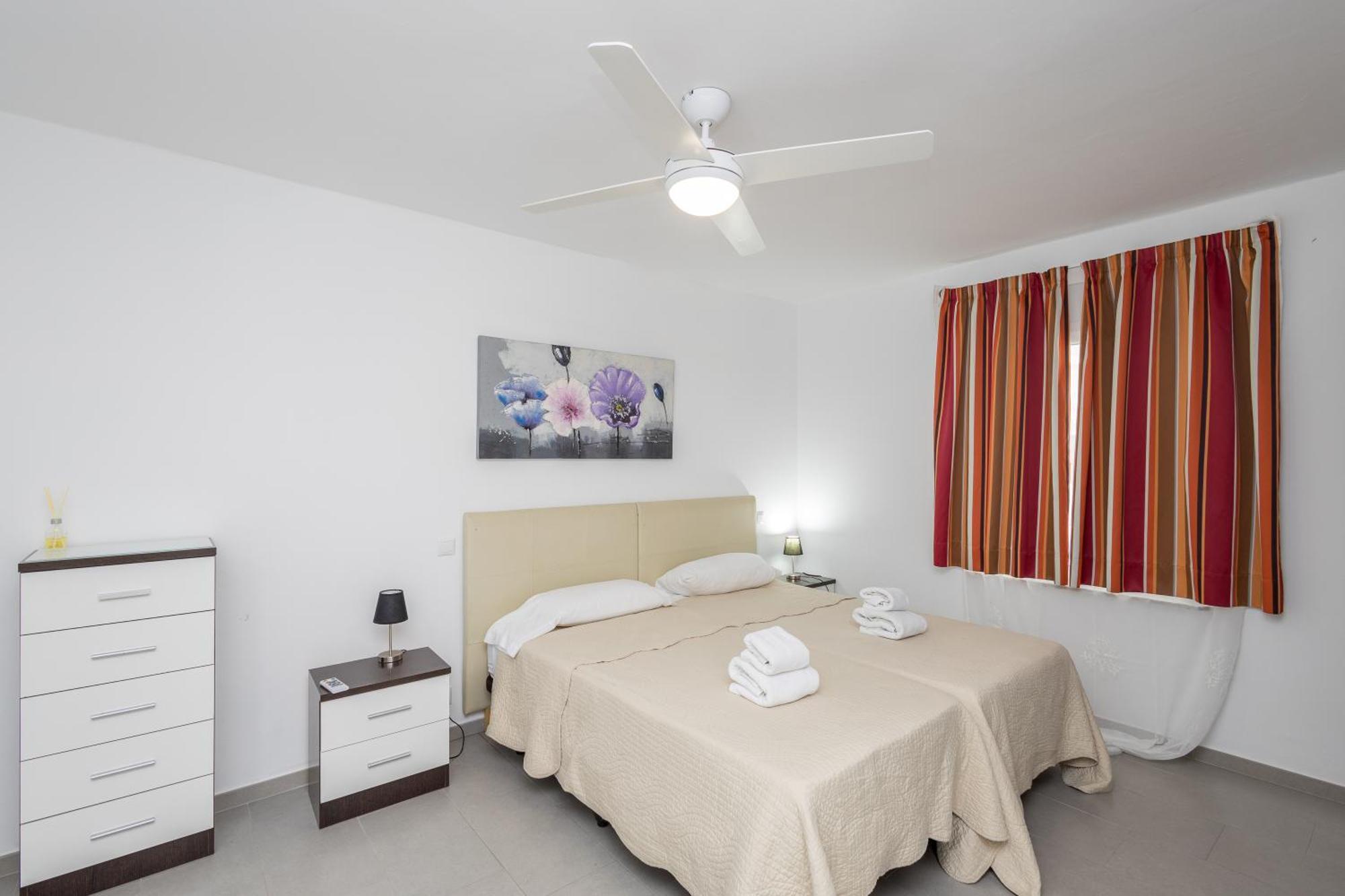 Lightbooking Sun Club Deluxe Playa del Ingles (Gran Canaria)