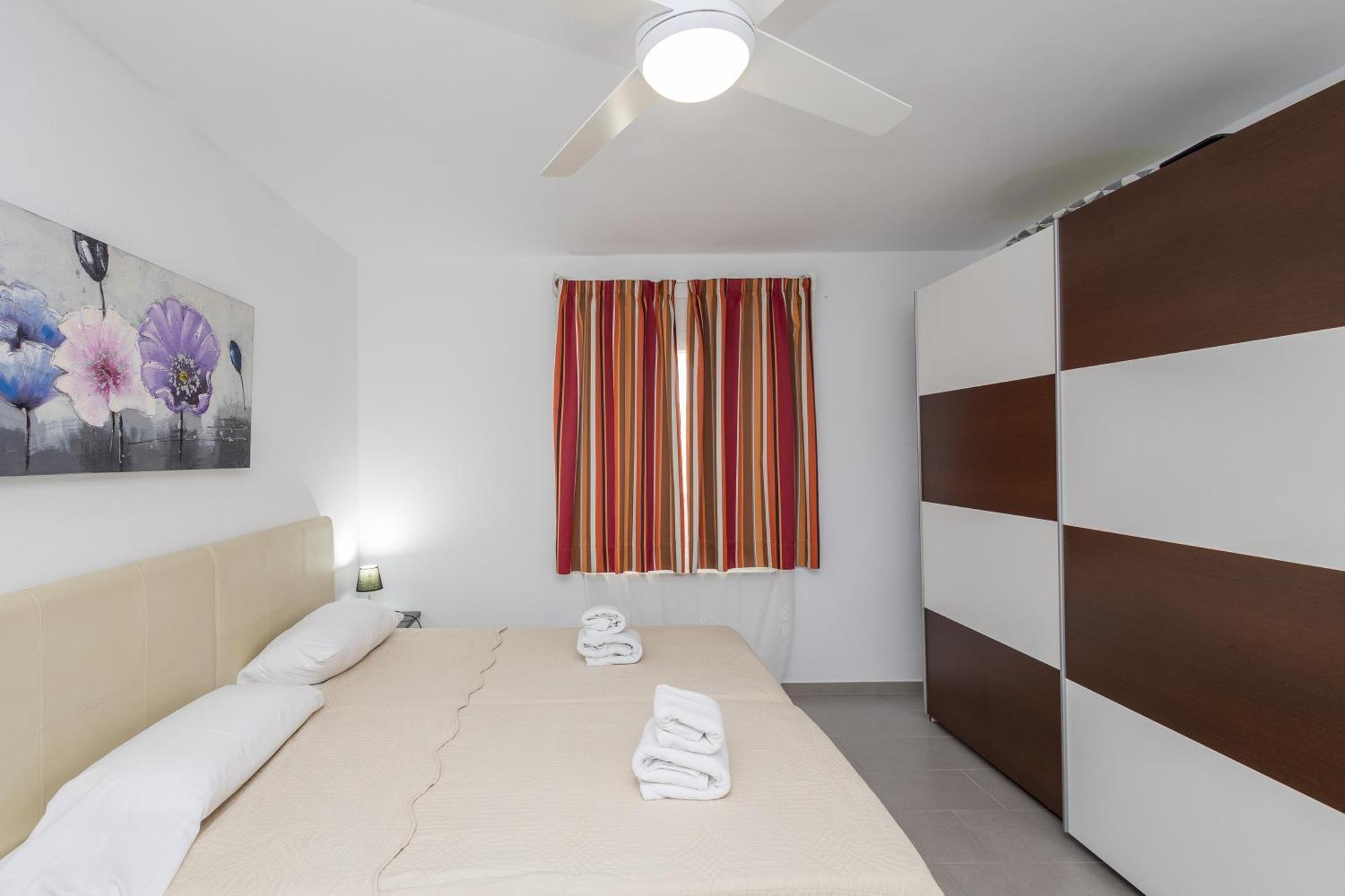 Lightbooking Sun Club Deluxe Apartment Playa del Ingles (Gran Canaria)