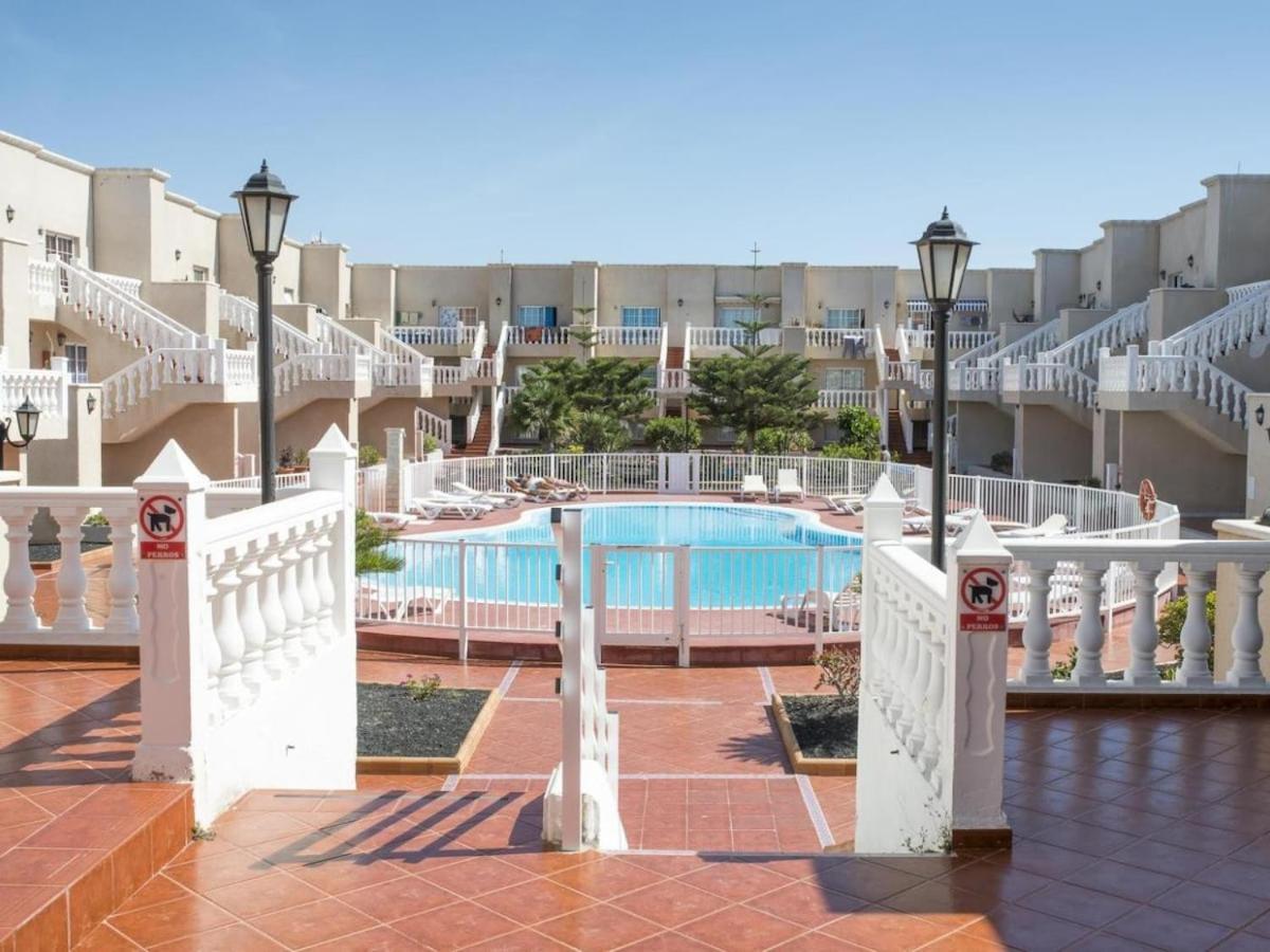 Arenas Pool Apartamento