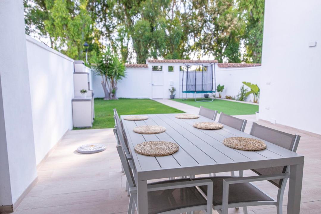 Apartamento Casa con jardín privado a 300 metros de la playa, piscina El Puerto de Santa María