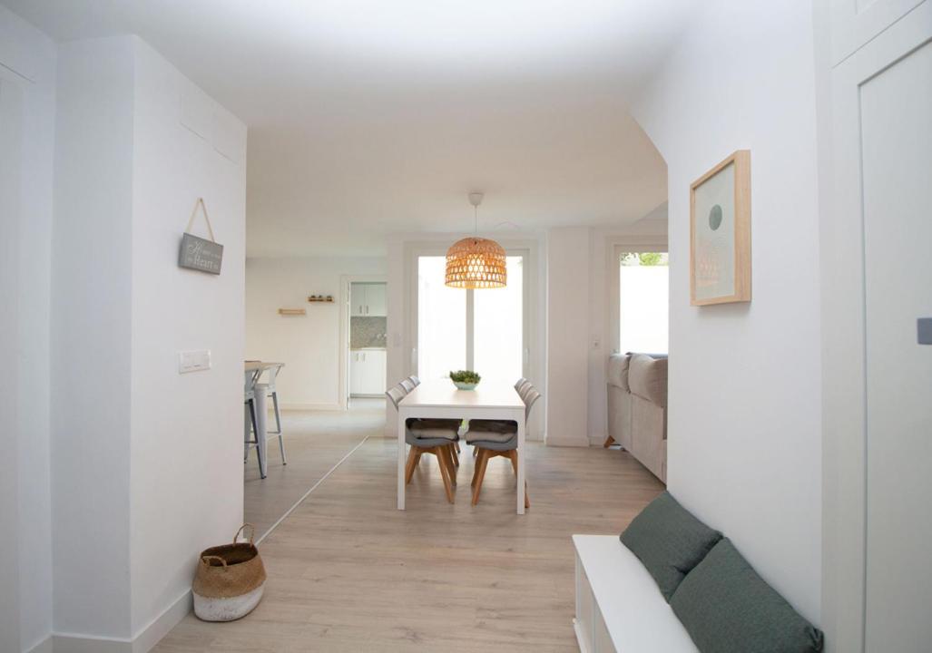 Casa con jardín privado a 300 metros de la playa, piscina El Puerto de Santa María