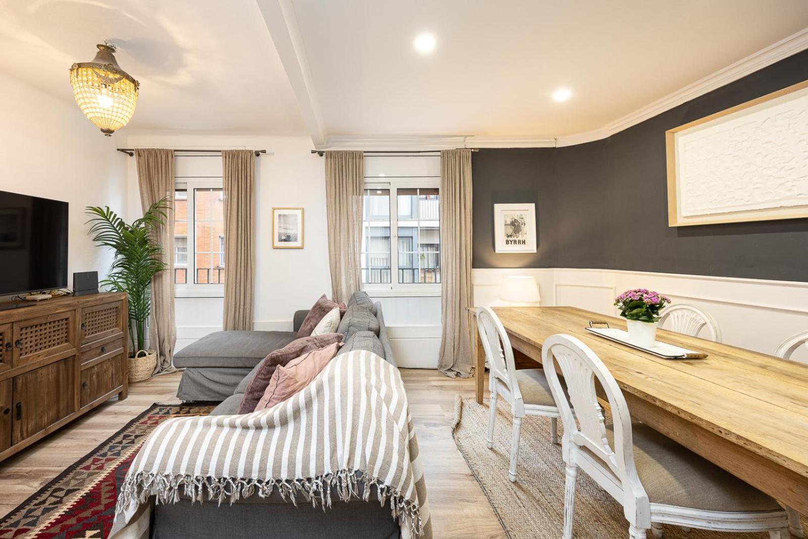 Apartamento Vintage 3 Bdr *
