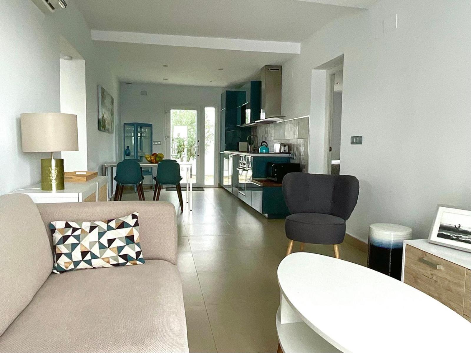 Maison Charmante Avec Piscine Privee Сasa de vacaciones *