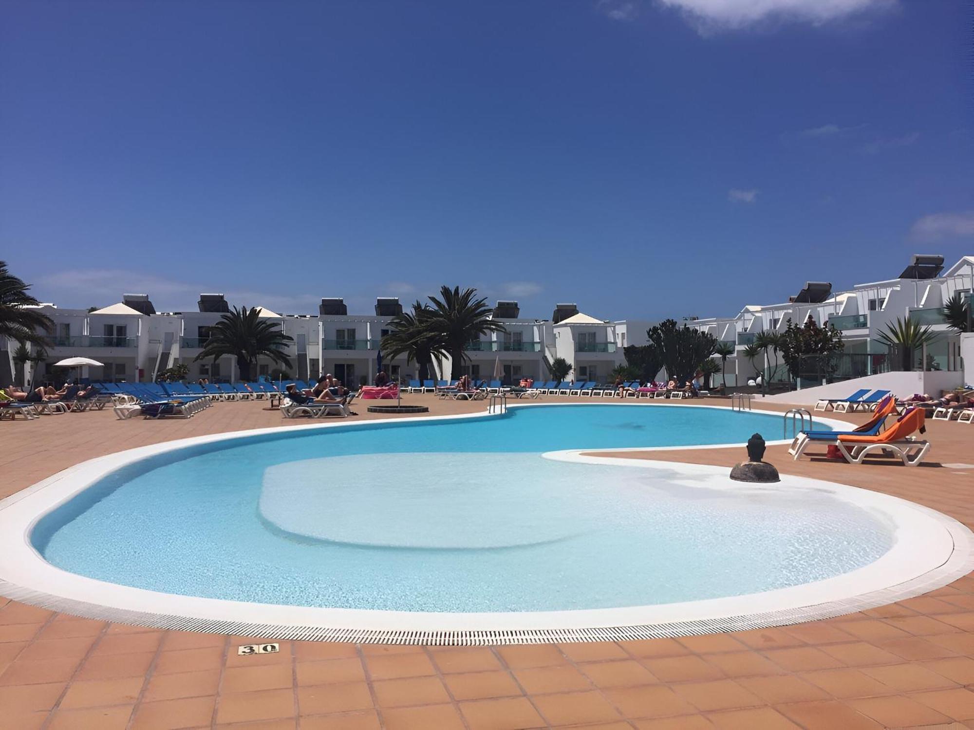 Plaza Palmeras 4*