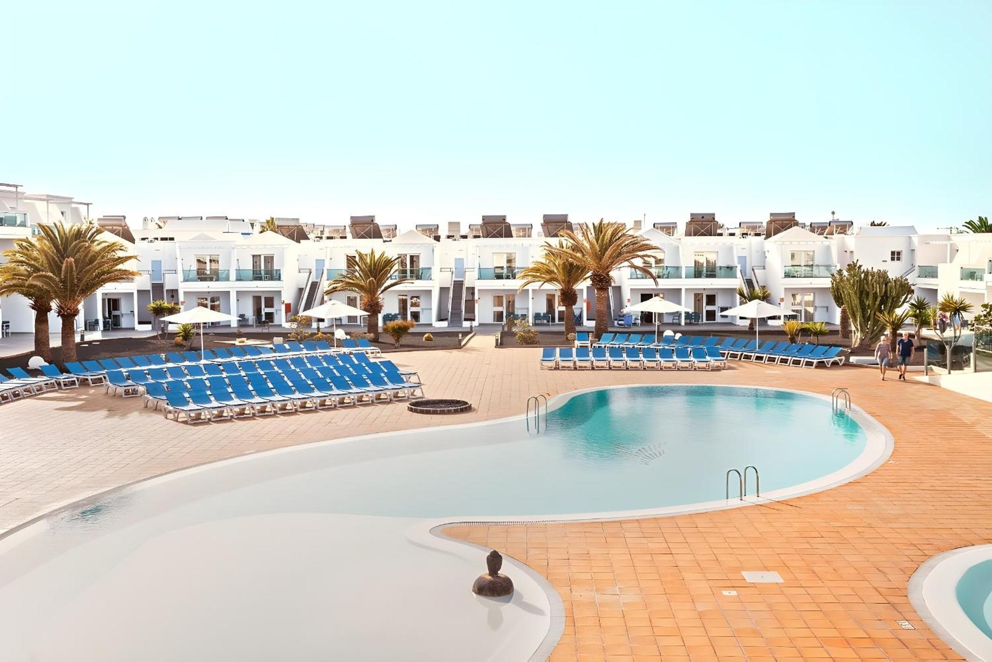 Plaza Palmeras 4*