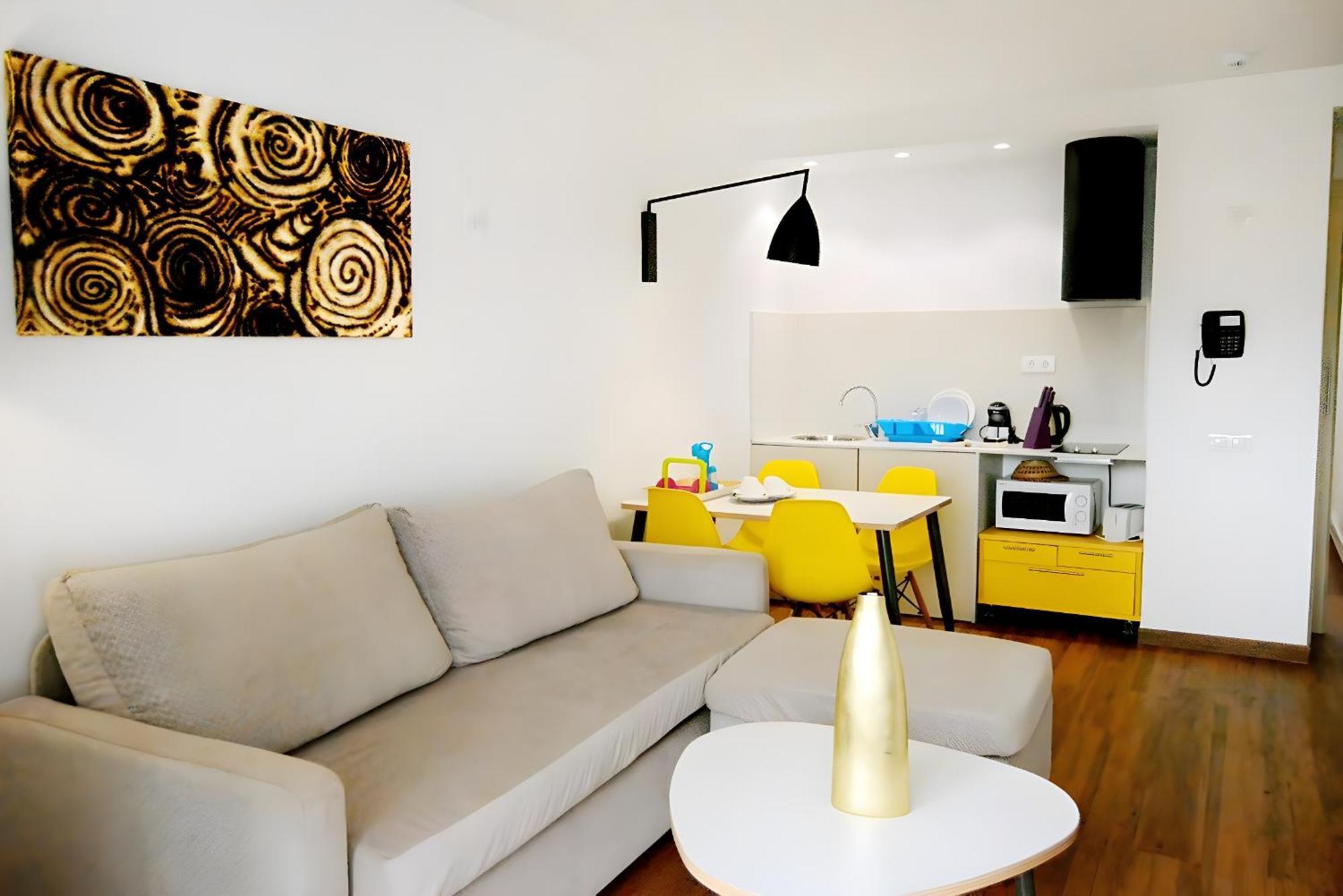 Hotel Plaza Palmeras