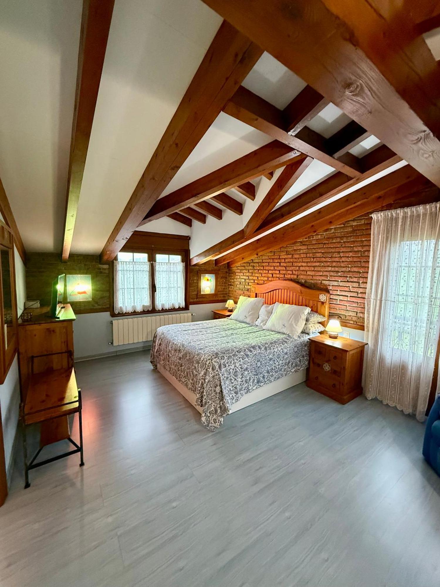 Holiday home Con Zona De Asador En Quijas *