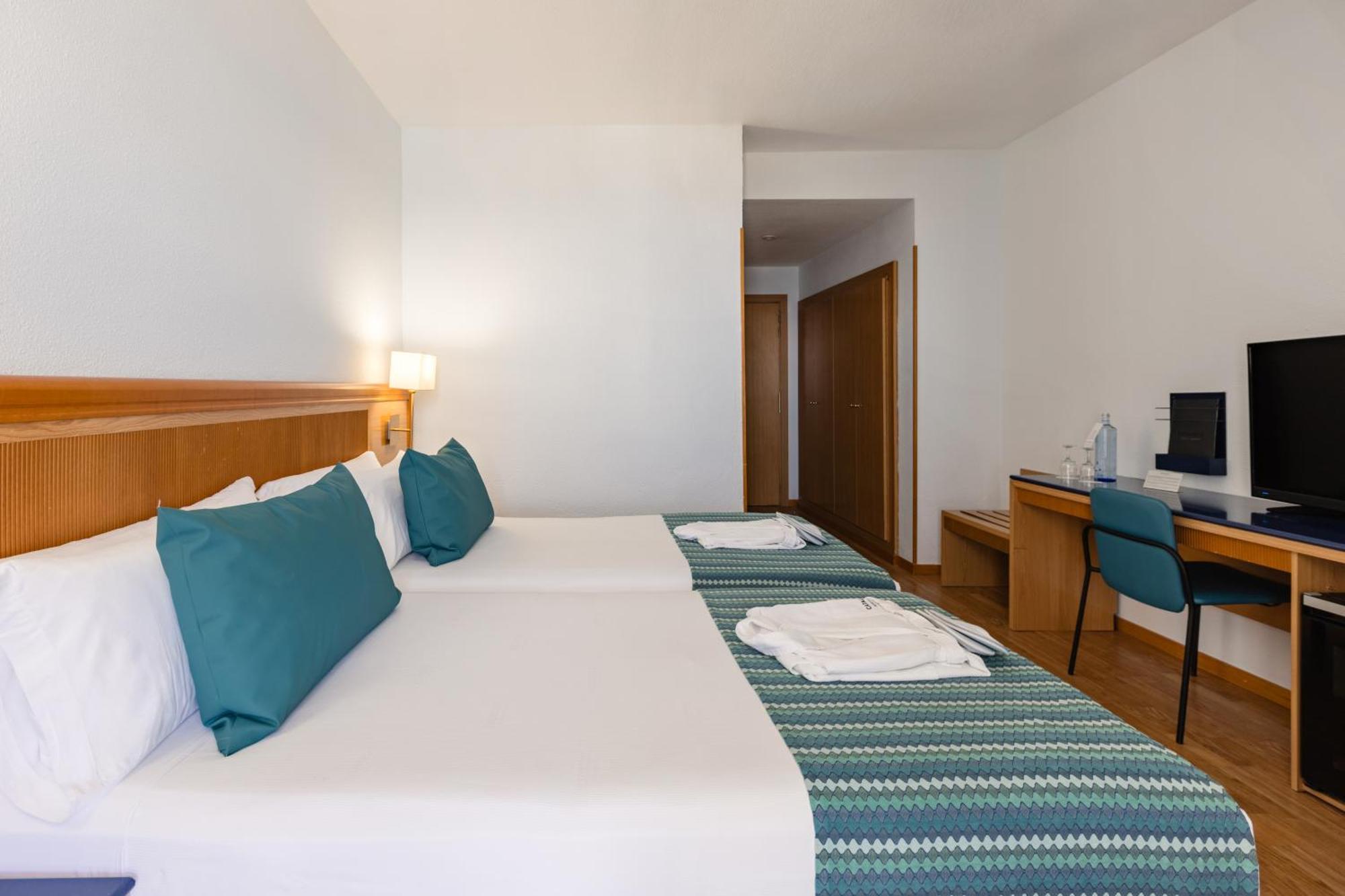 Catalonia Vegas - Adults Only Hotel