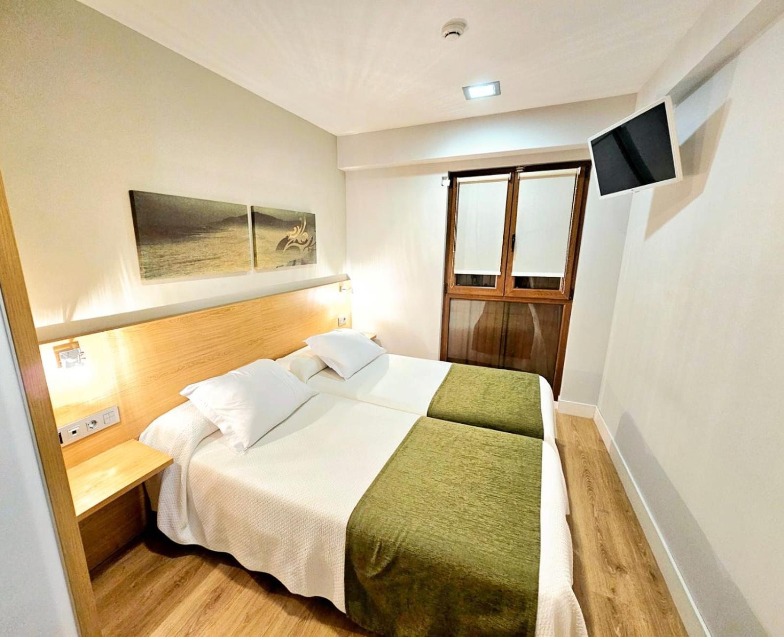 Hotel Olatu *