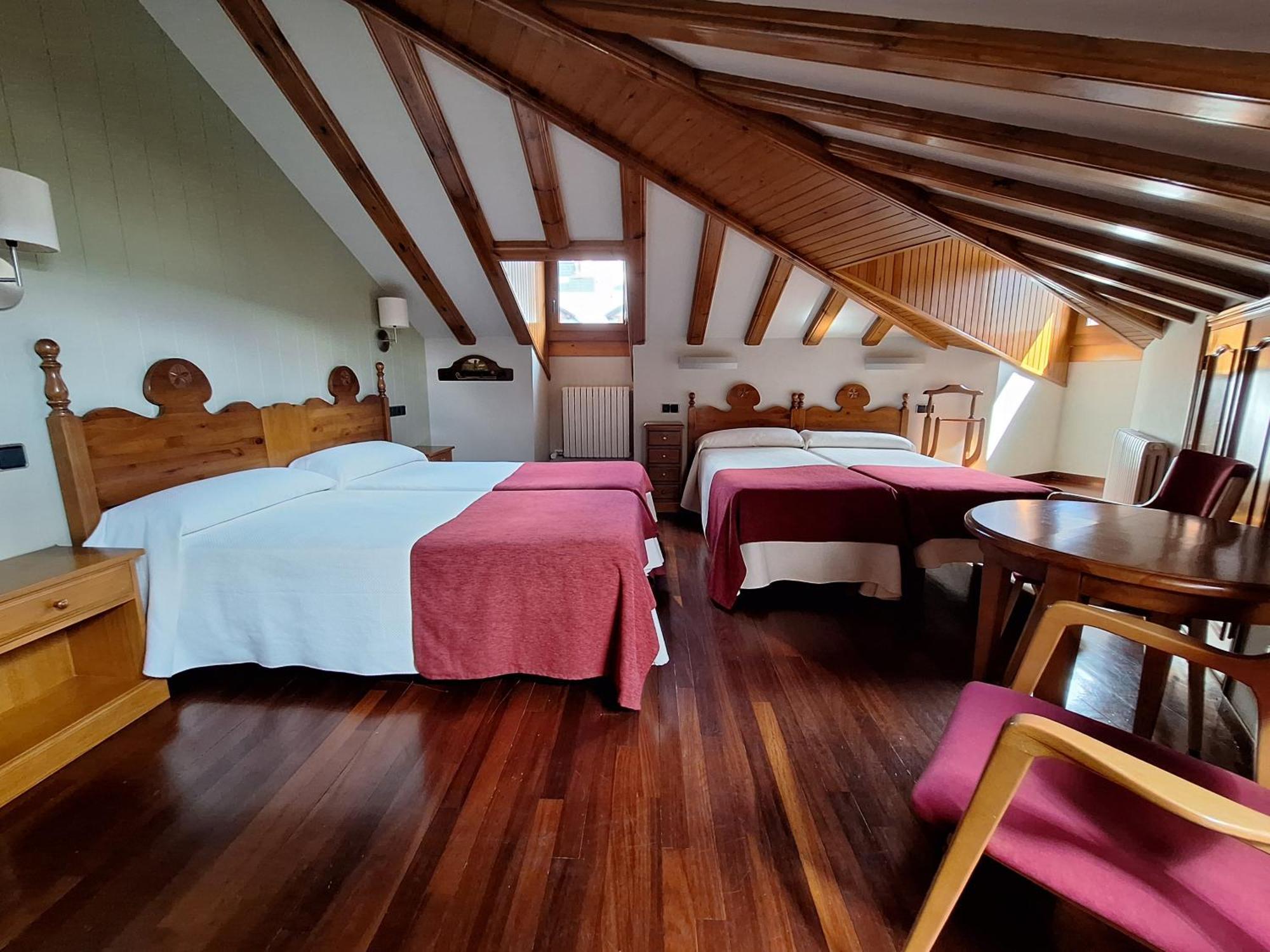 Aragueells Hotel