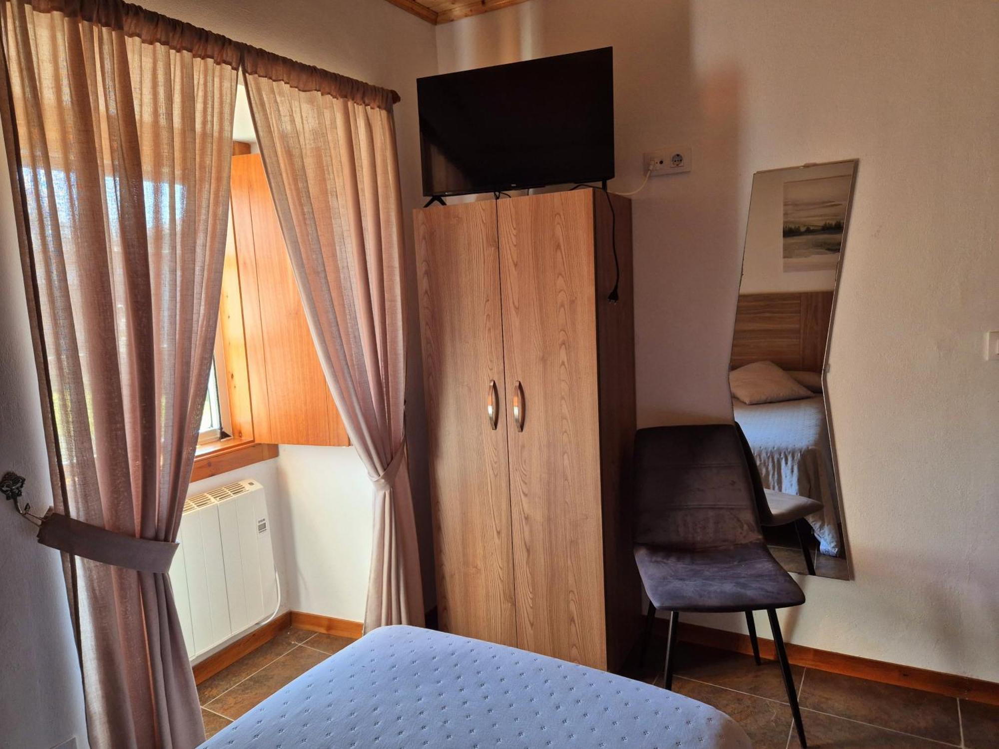 Hostal Rectoral San Mamede Da Pena Exclusive For Pilgrims Negreira