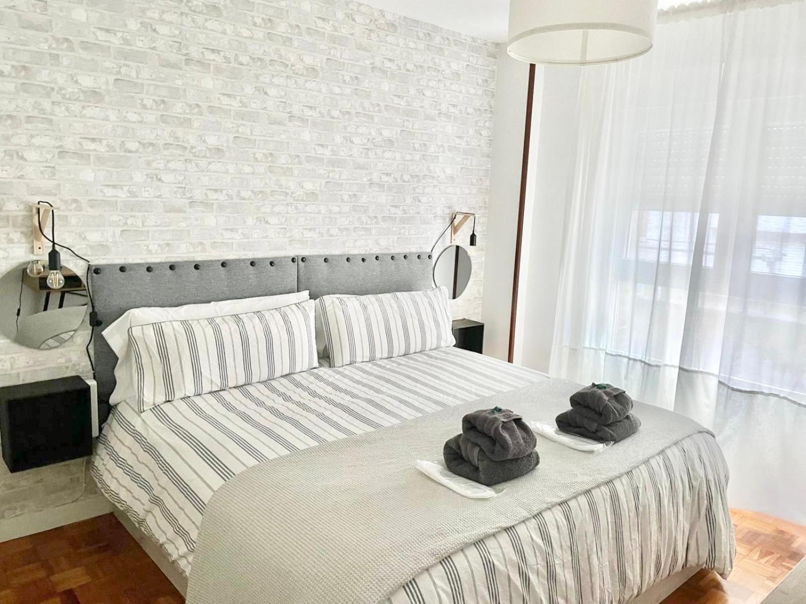 Tranquilidad Al Lado Del Centro Parking Incluido Apartamento Oviedo