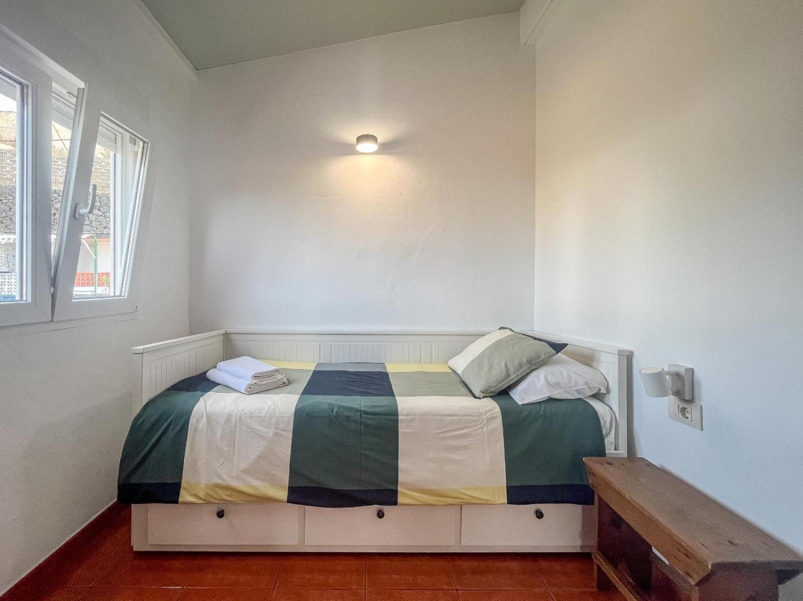 Lightbooking La Palma Apartment *