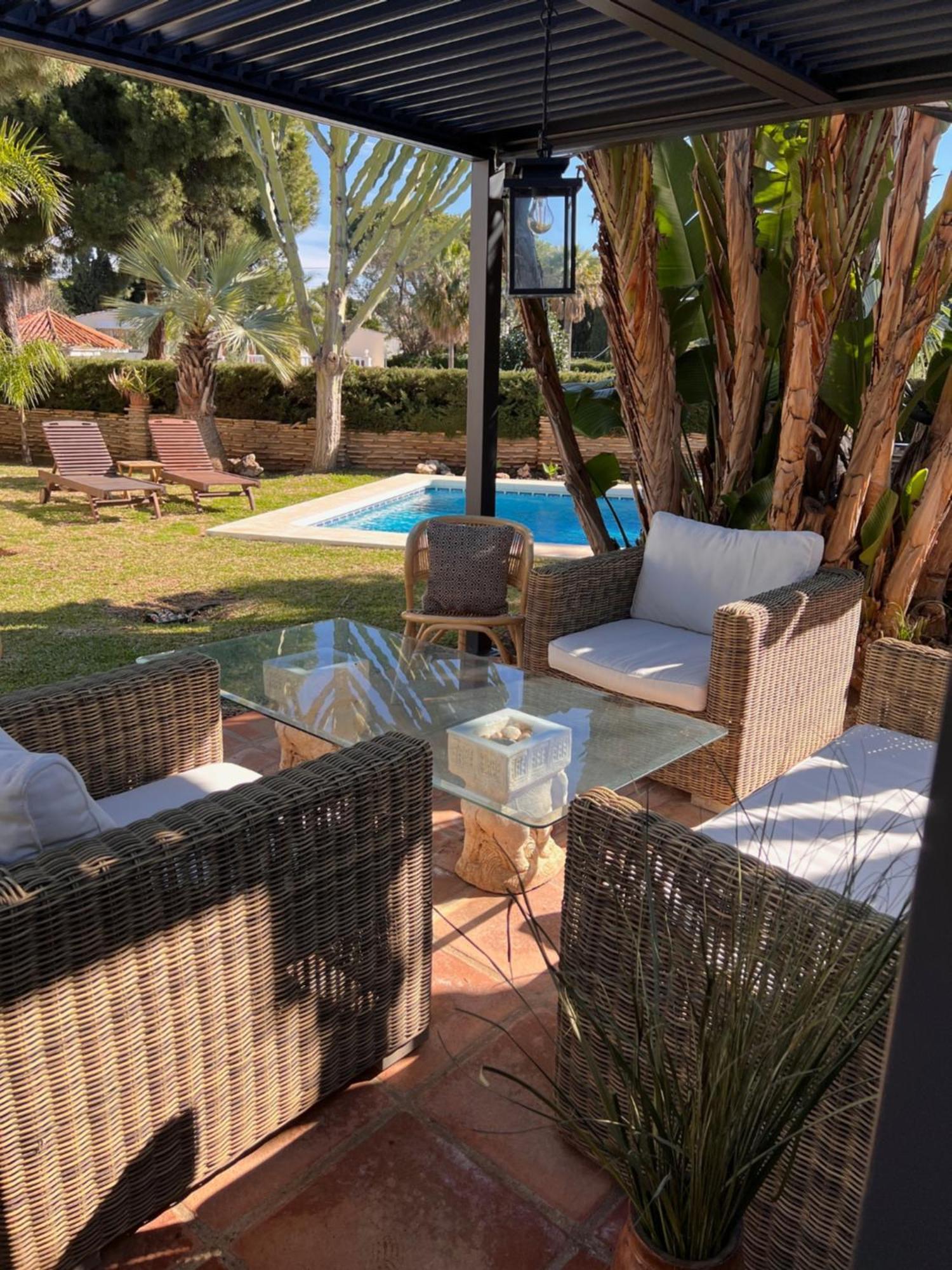 Villa Gitanillas, With Heated Pool,