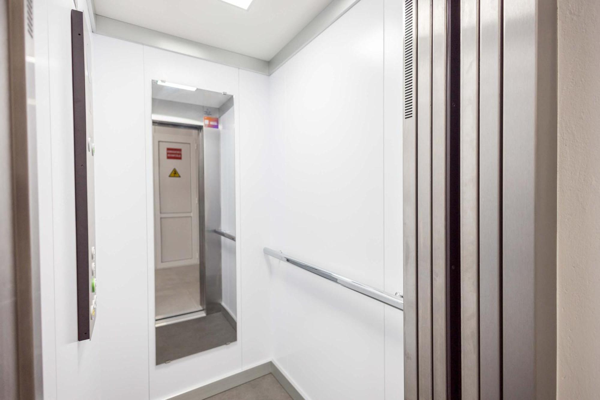 Lightbooking 7 Palmas Estadio - Gran Canaria Arena Apartment *