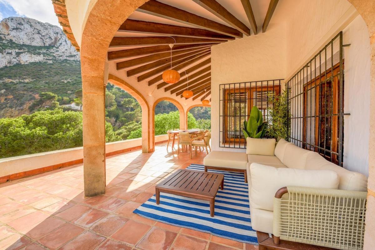 Breathtaking Sea Views, Cala Granadella, Free Parking *