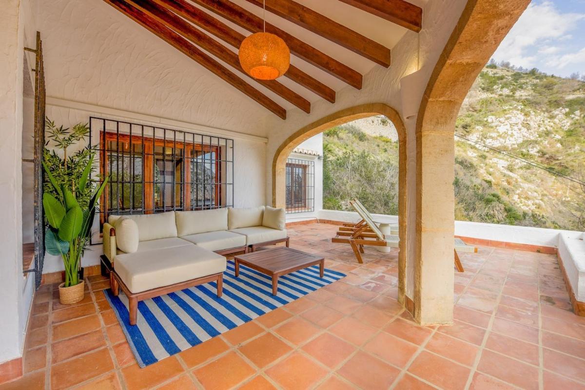 Breathtaking Sea Views, Cala Granadella, Free Parking Jávea