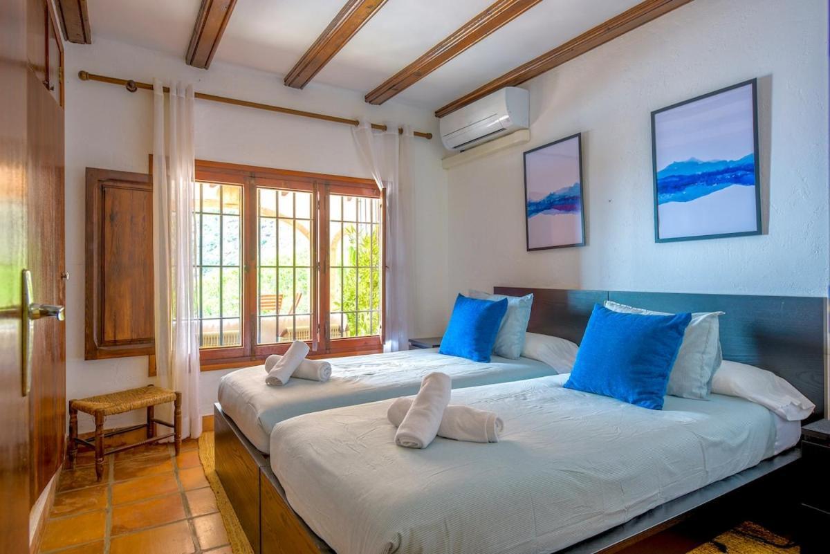Breathtaking Sea Views, Cala Granadella, Free Parking Сasa de vacaciones