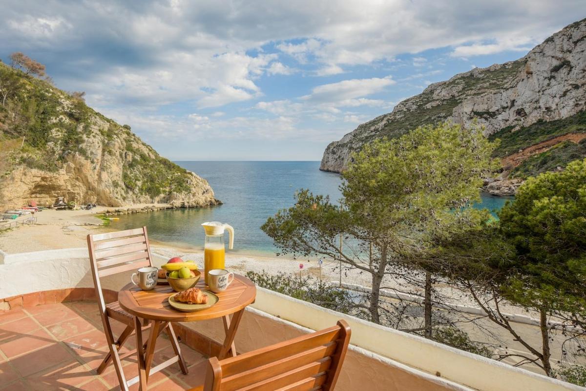 Breathtaking Sea Views, Cala Granadella, Free Parking Сasa de vacaciones Jávea