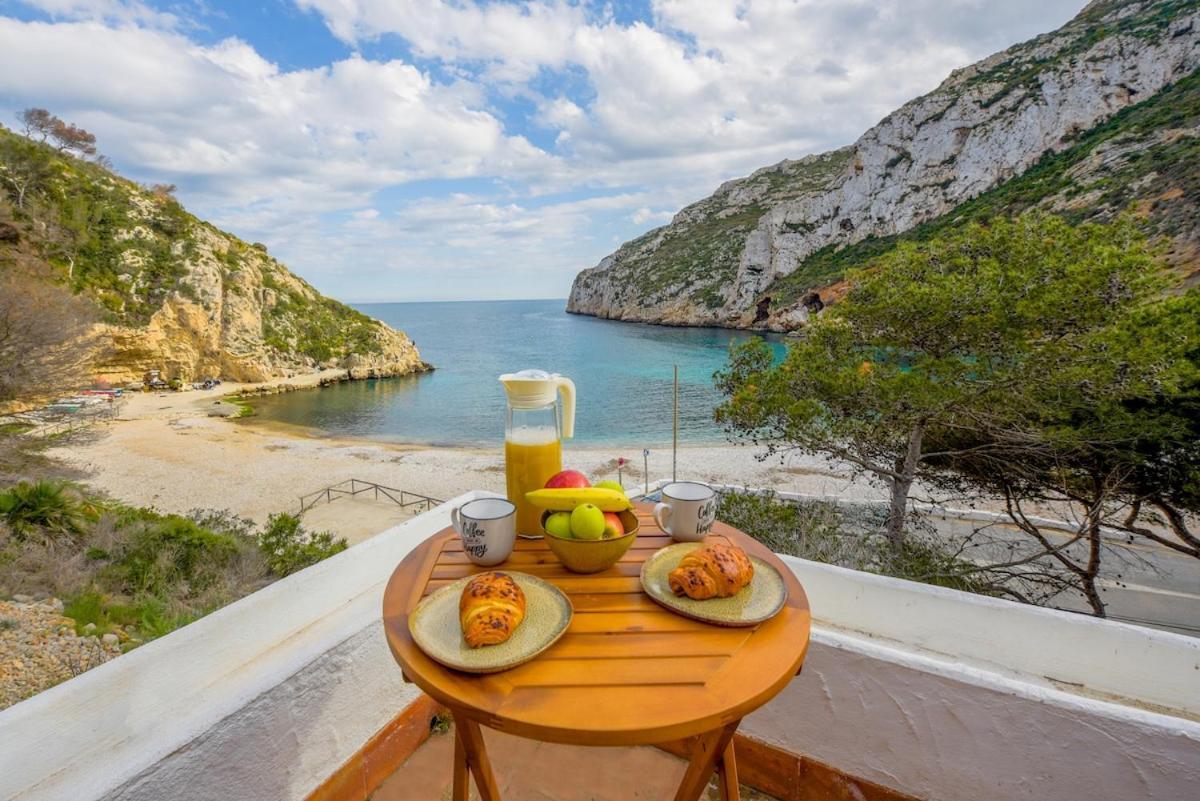 Сasa de vacaciones Breathtaking Sea Views, Cala Granadella, Free Parking Jávea