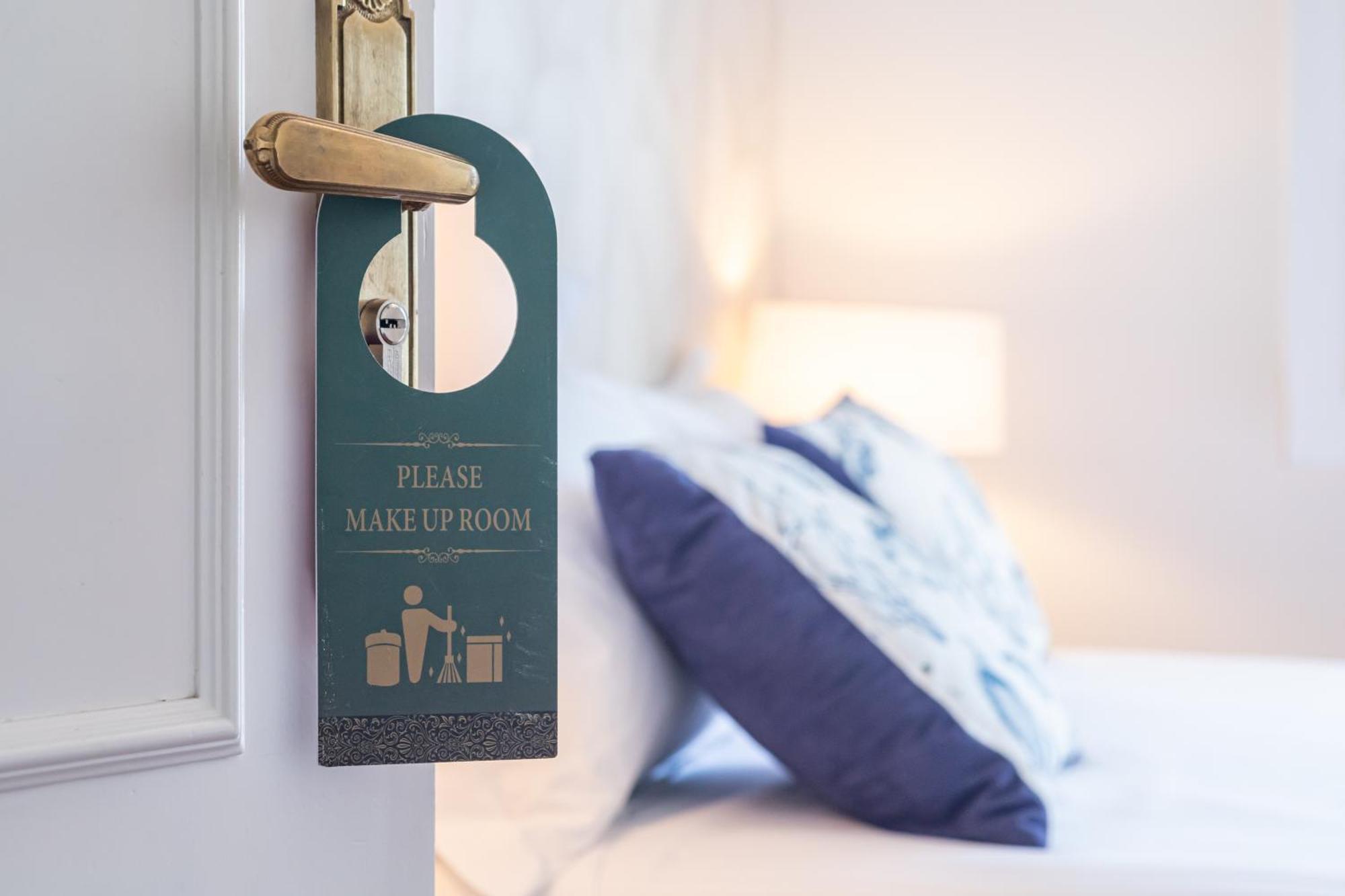 Aurora Boutique House - Only Adults Bed and breakfast Marbella