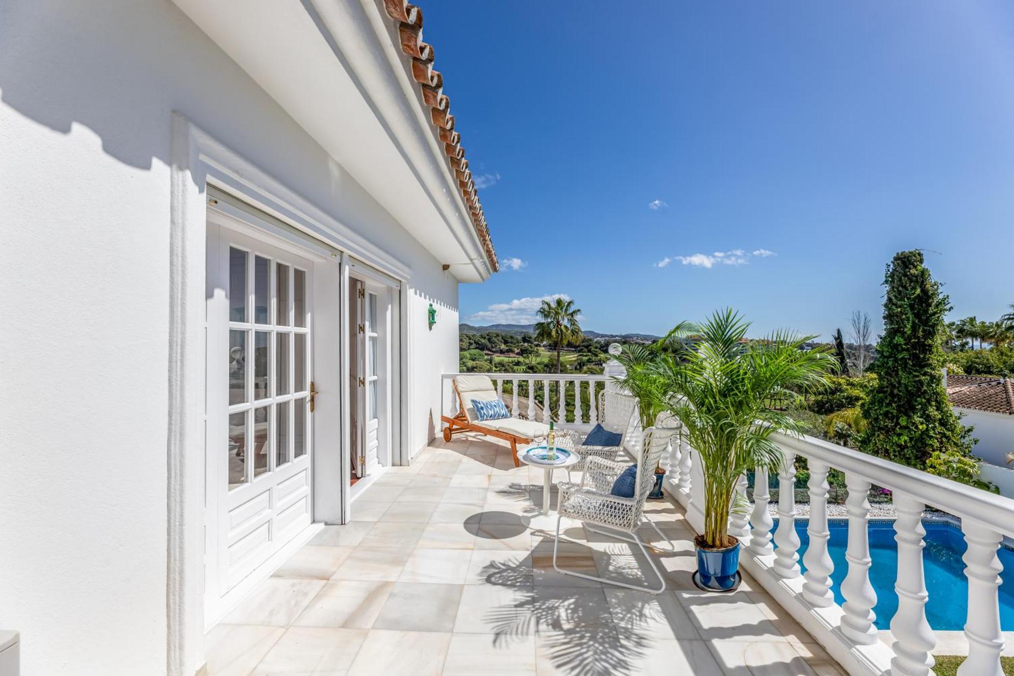 Aurora Boutique House - Only Adults Marbella
