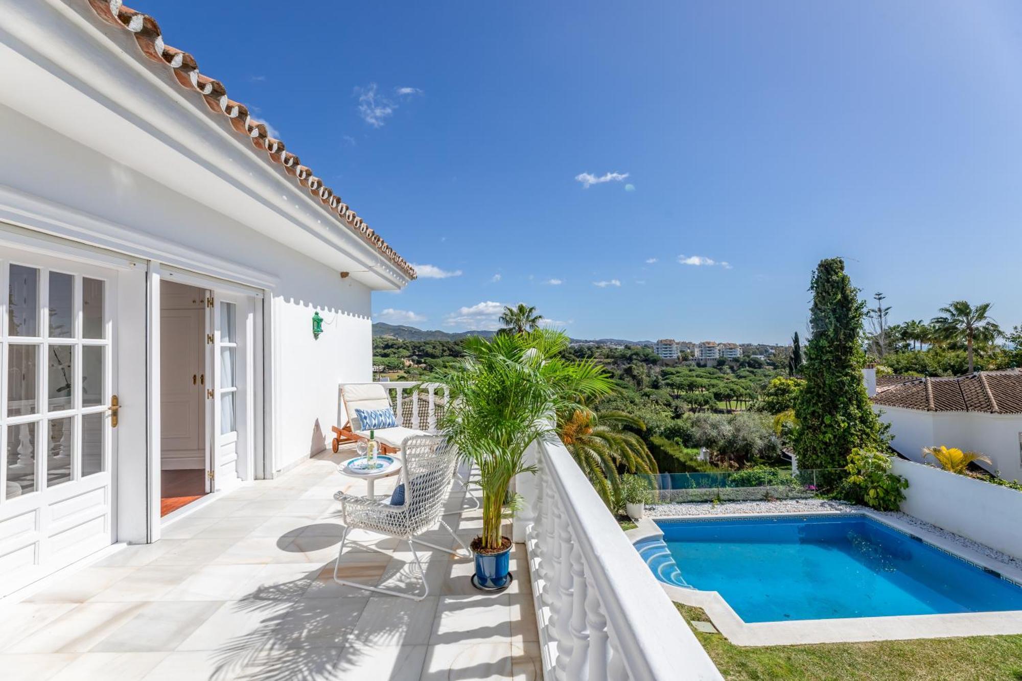 Aurora Boutique House - Only Adults *