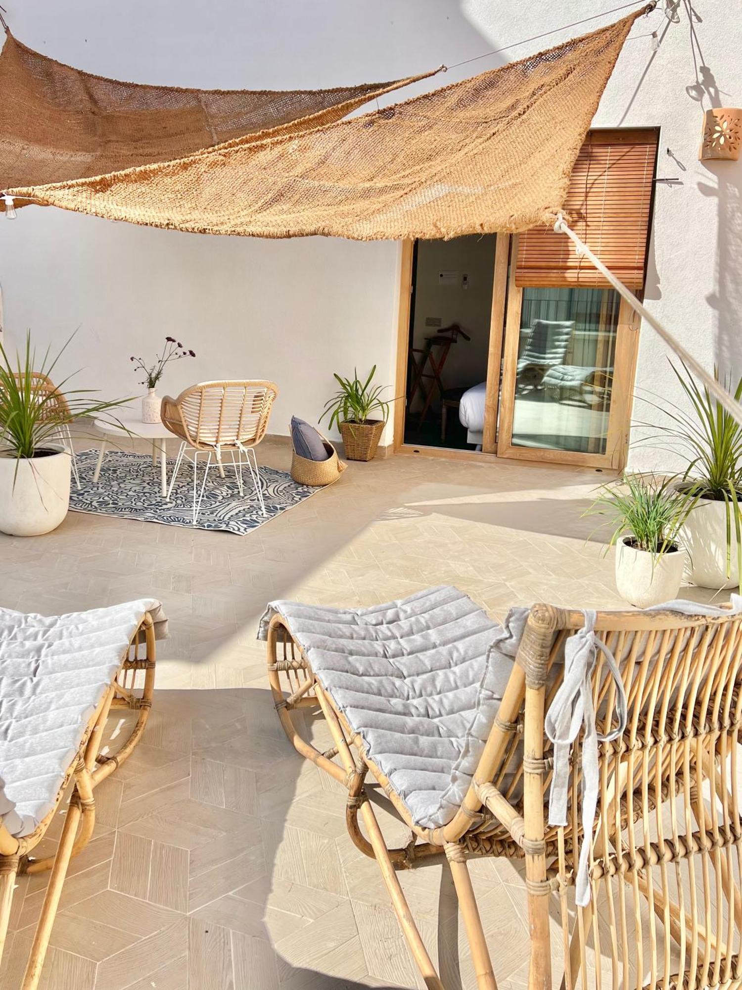 Montroig 5 Boutique Apartahotel