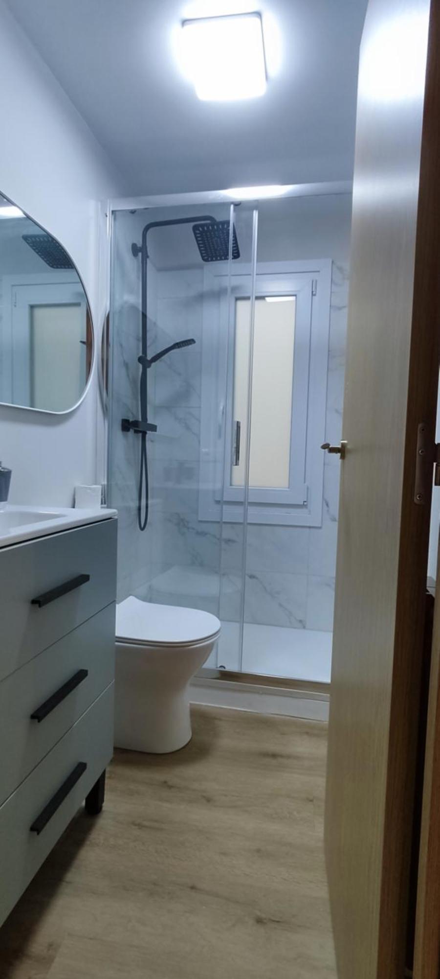Centrico Espacioso Y Muy Luminoso Apartamento