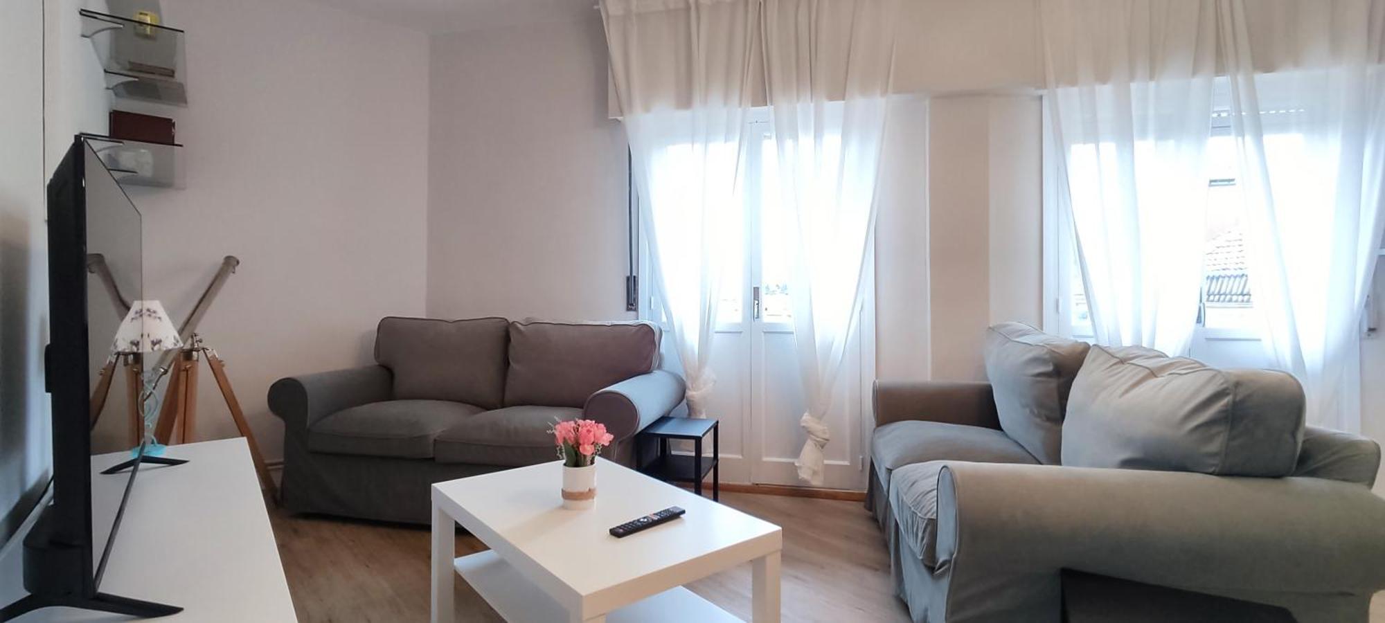 Apartamento Centrico Espacioso Y Muy Luminoso *