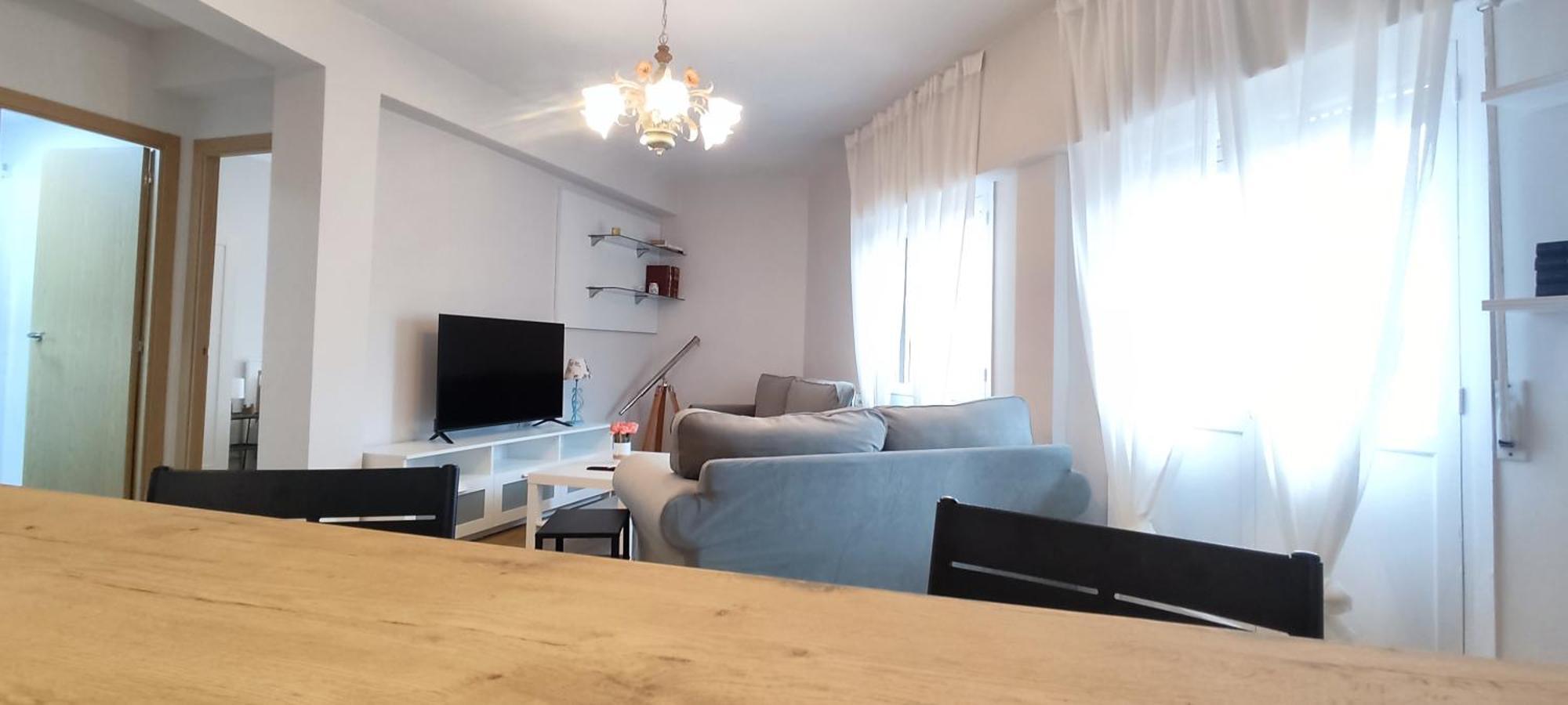 Centrico Espacioso Y Muy Luminoso Apartamento